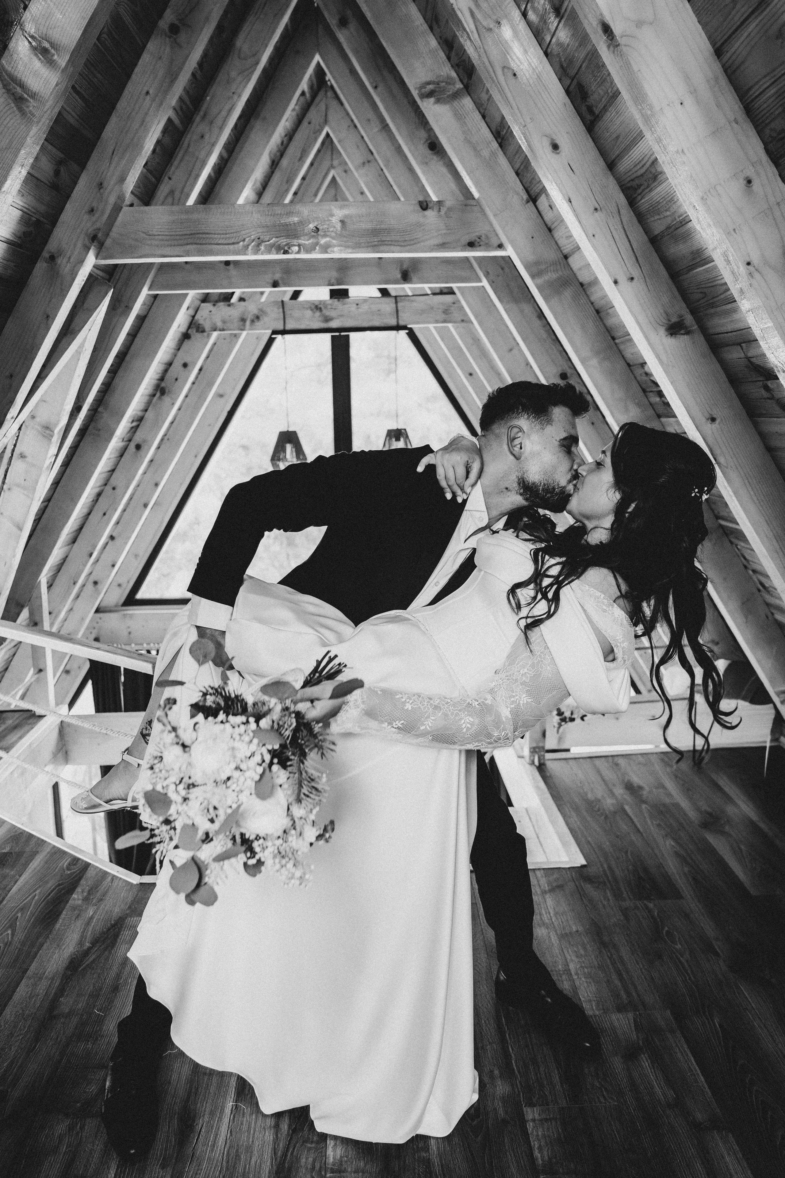 Ana & Emanuel. LUMEO by Theodora Moiceanu