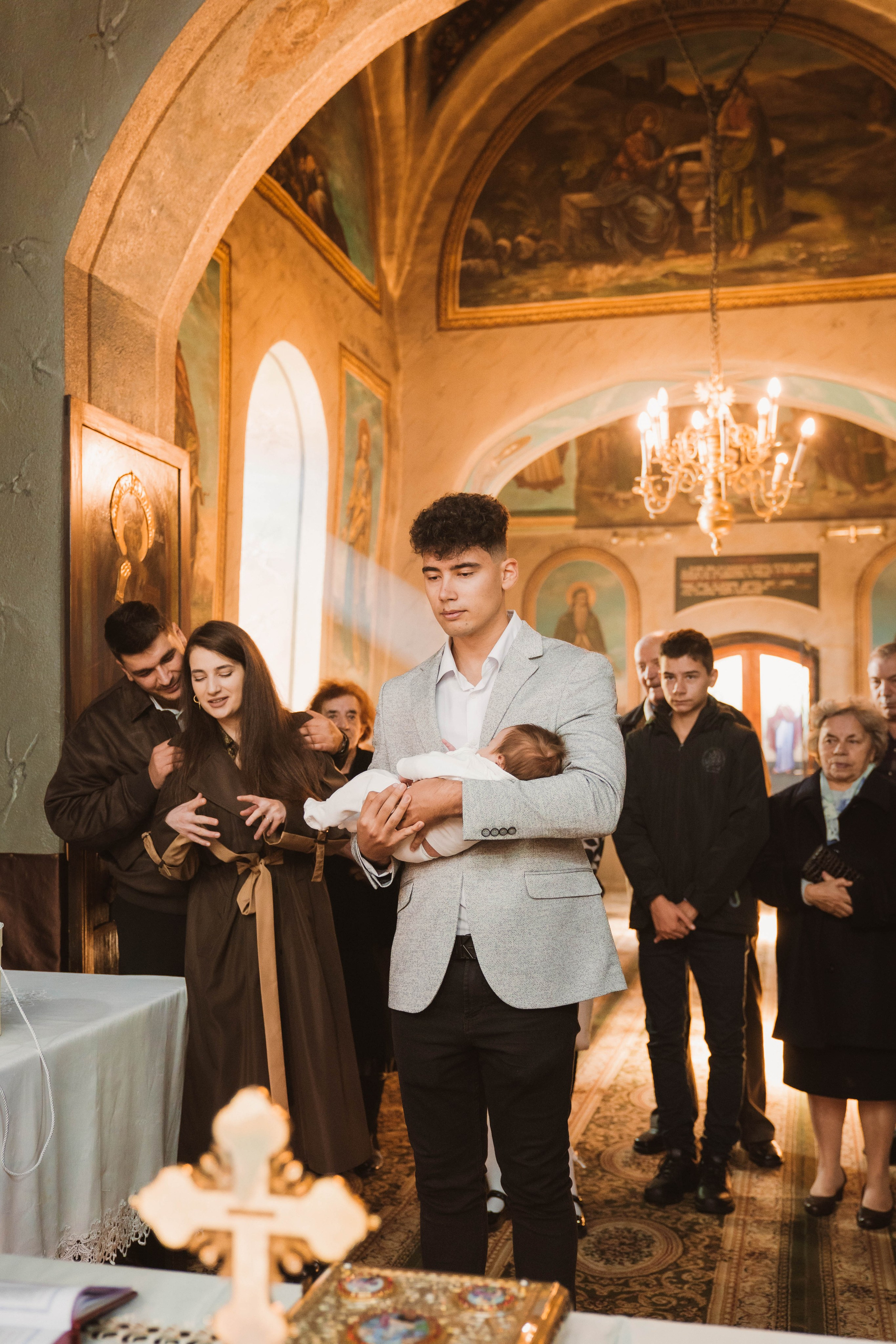 Ioachim. LUMEO by Theodora Moiceanu