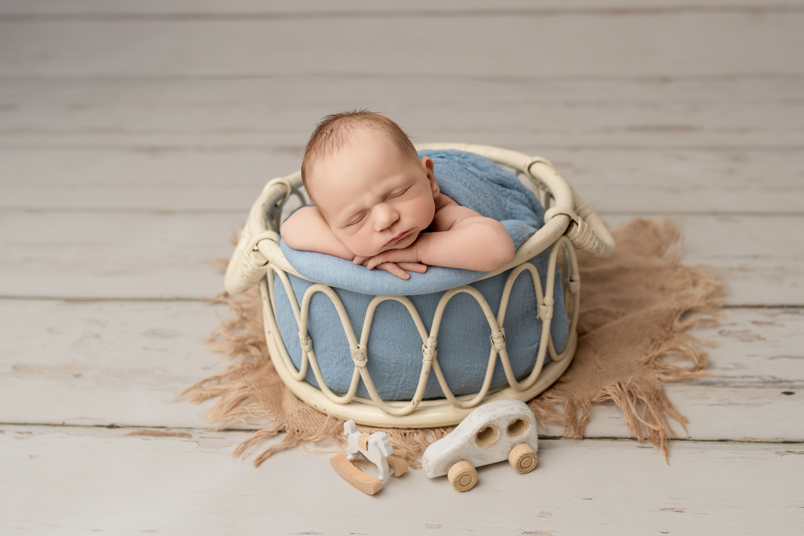 Esu Aleksandra naujagimių ir kudikių fotografė iš Vilniaus