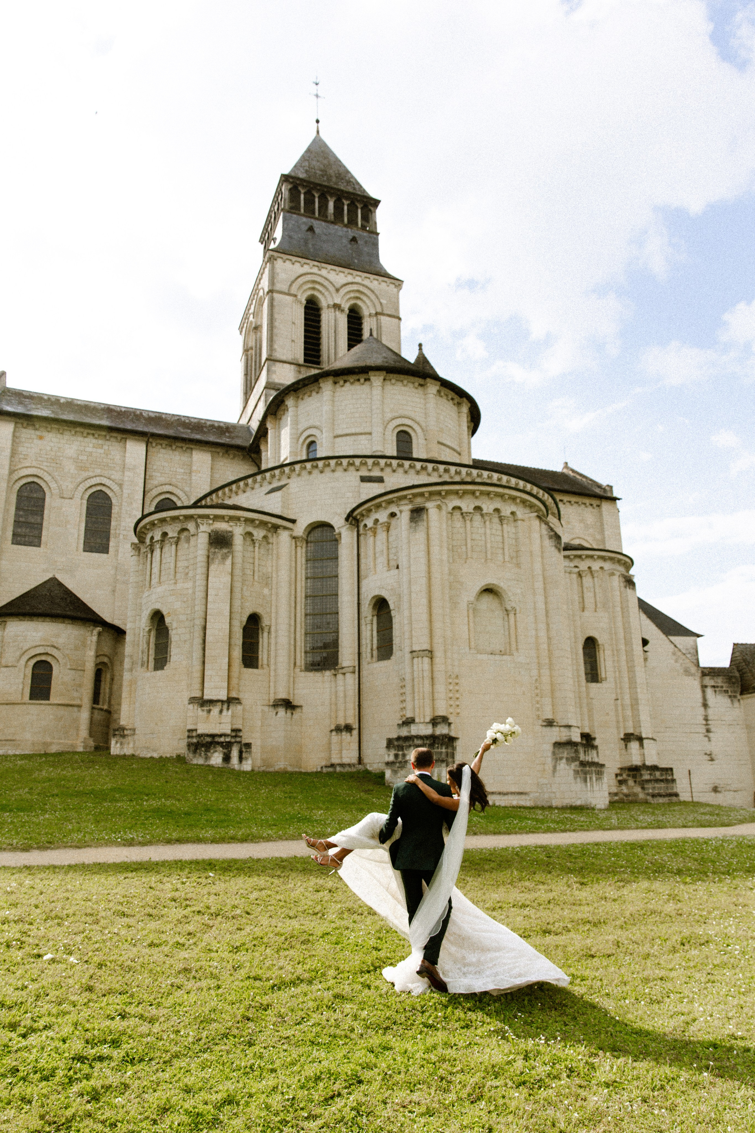 Naike & Clement | Castle Wedding Photography in France. Paris Wedding Photographer