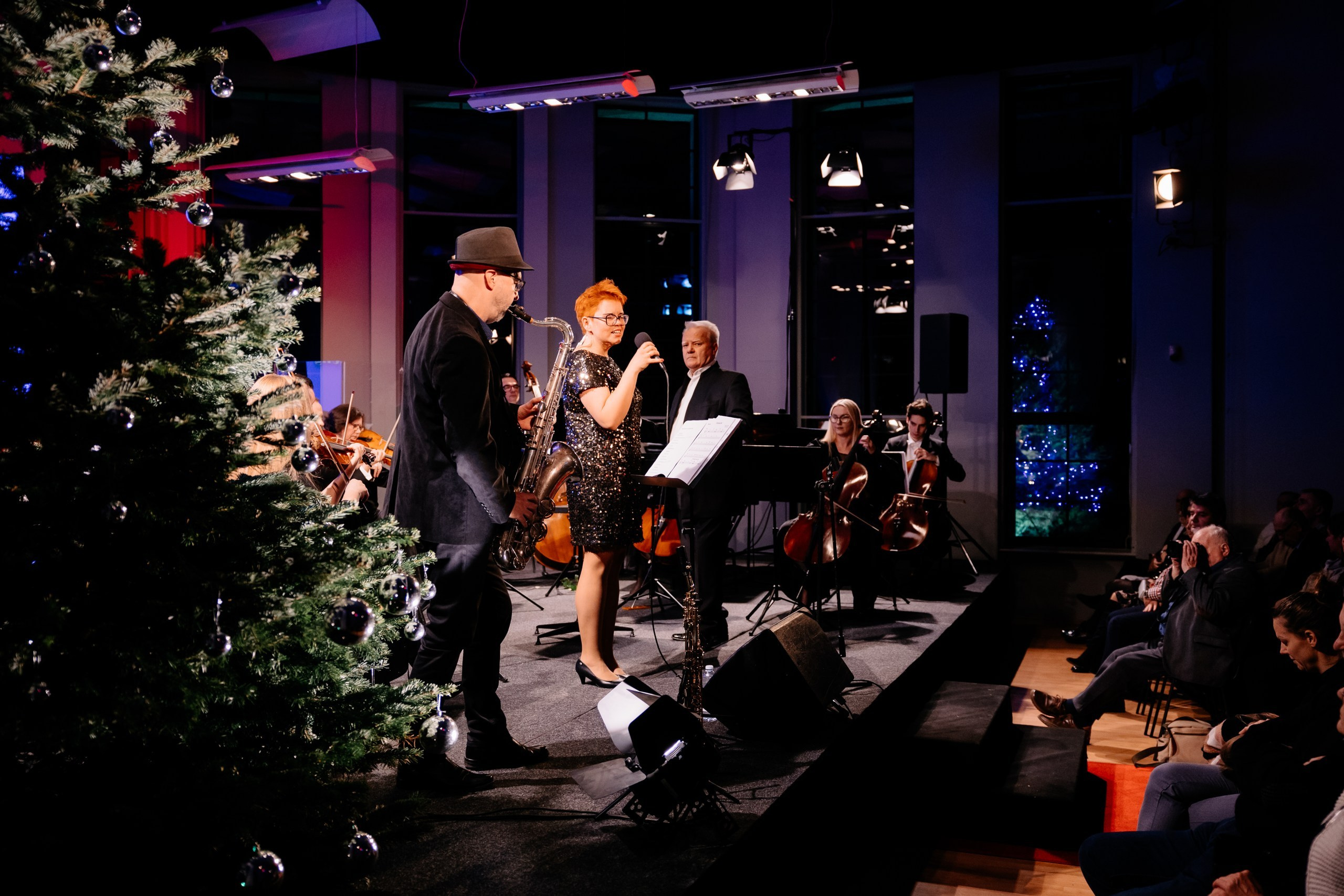 Opera Leśna. Fotograf Ślubny Warszawa - Sesje Biznesowe Rodzinne Eventy