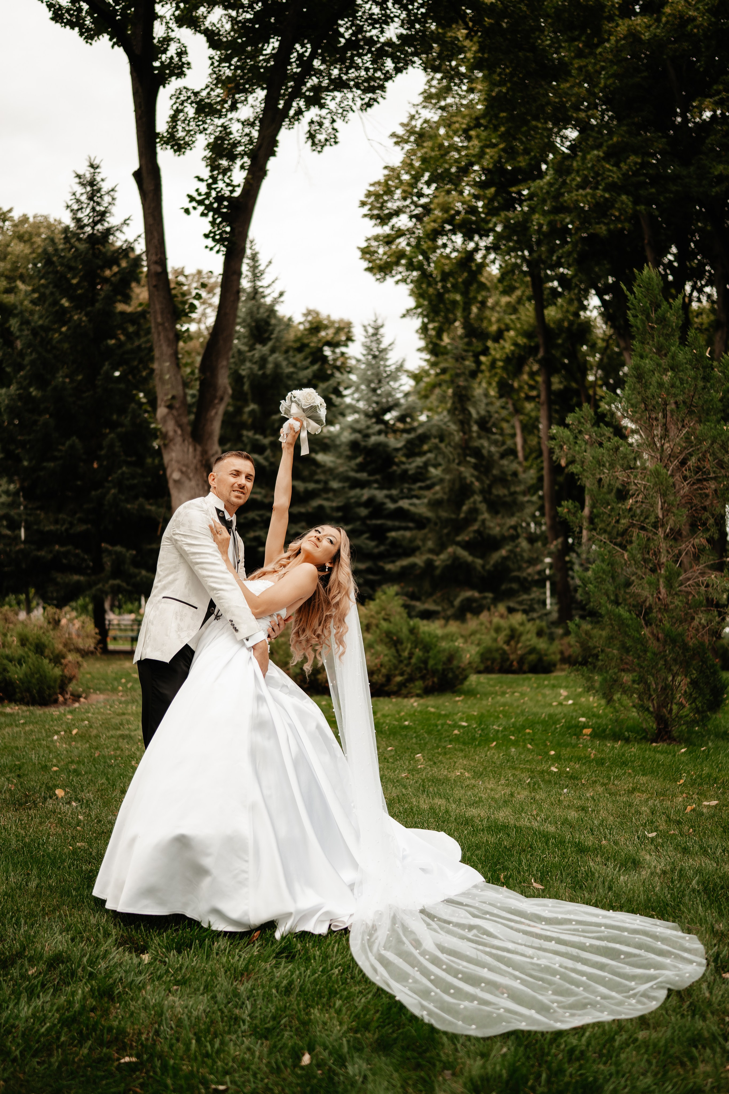 ANDREEA & IONUT. Fotograf Nuntă | Lucian Murgeanu - Fotograf Profesionist Evenimente