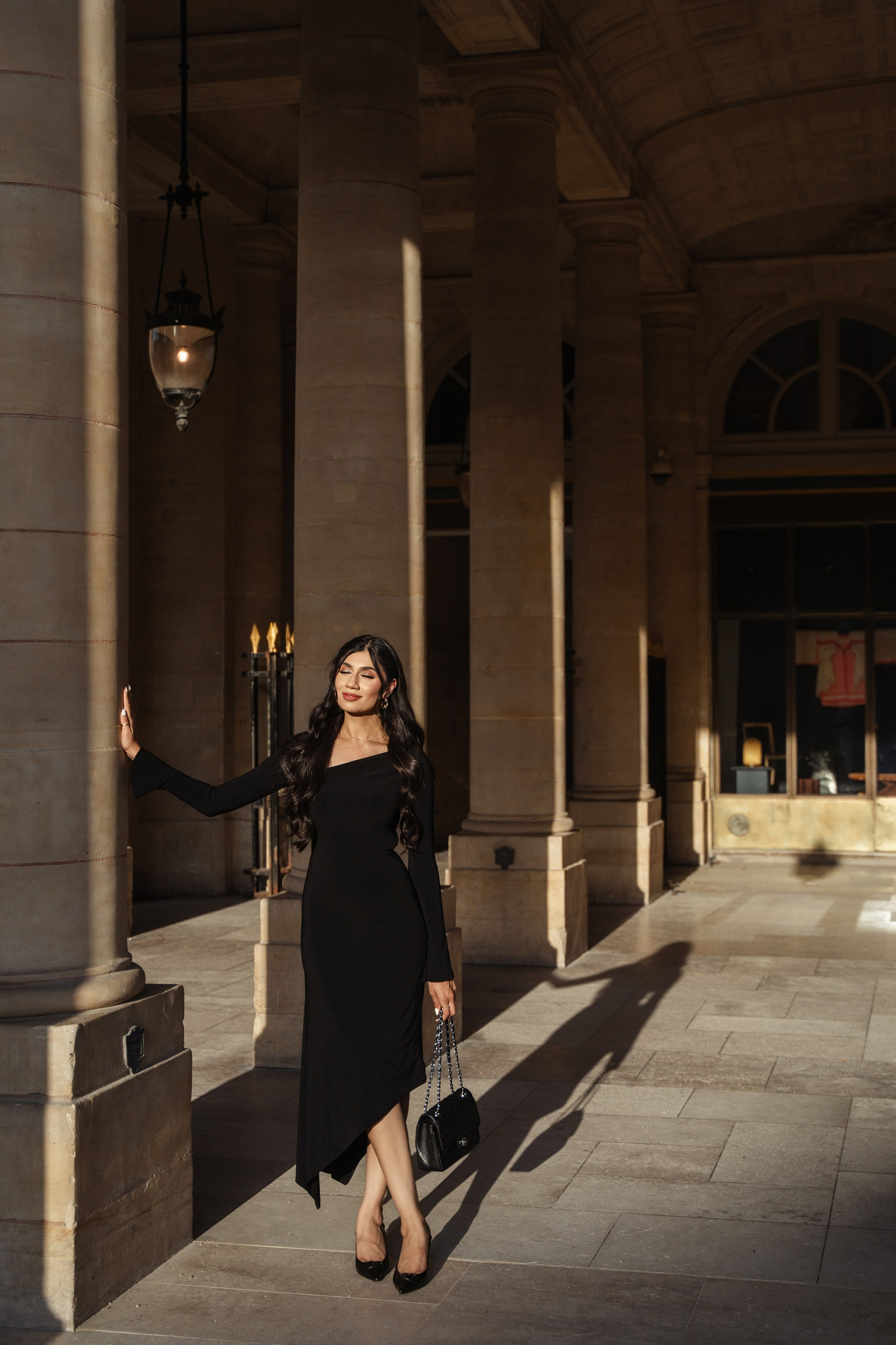 Naila (4 hours). Photographer in Paris|Solo and groups, portraits & content, couples photo-shoot in Paris at the best locations