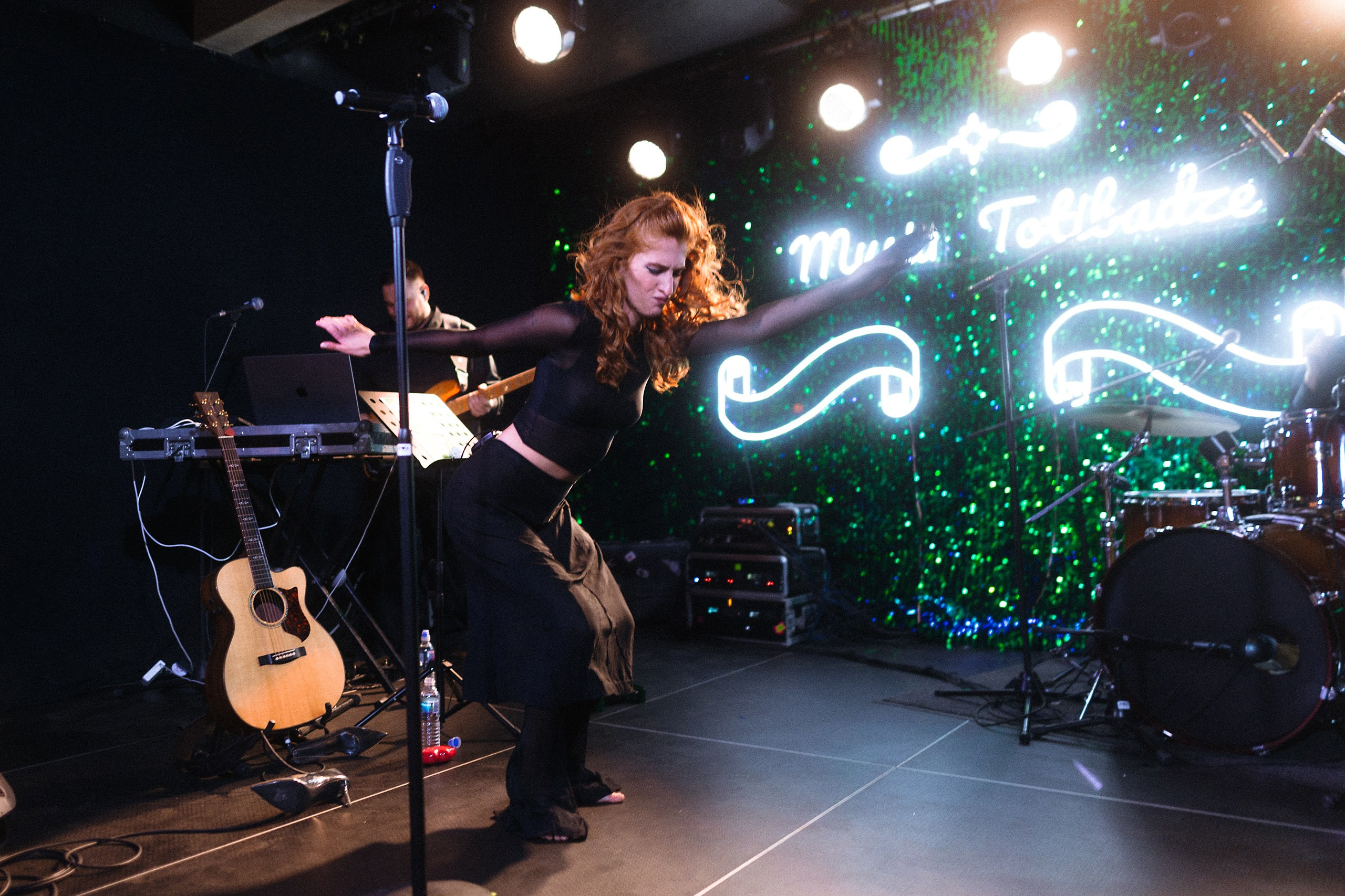 Фотосъемка концерта Муси Тотибадзе в Риге. Евгений Тимофеев | Свадебный и контент-фотограф и видеограф в Риге