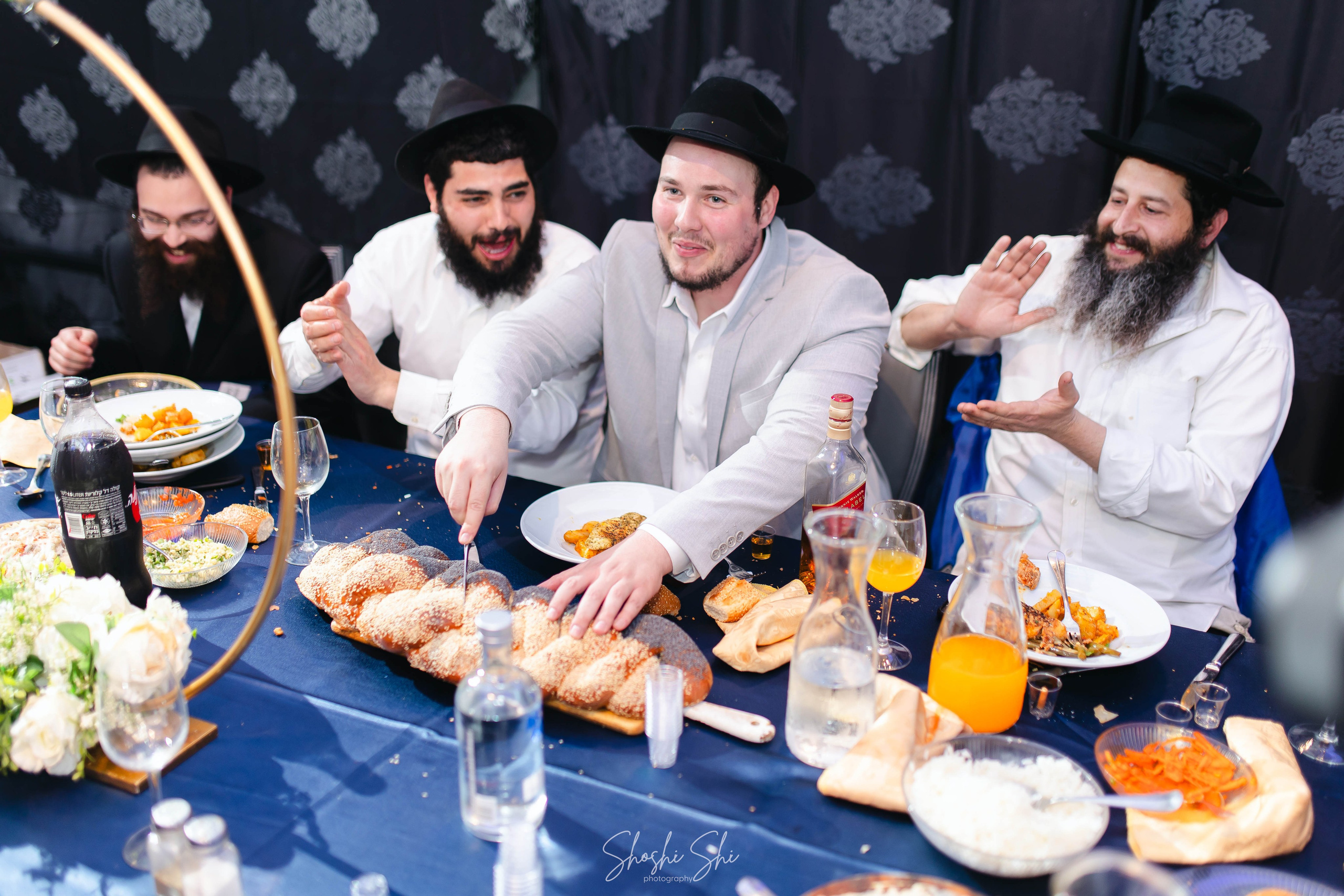 Velvet Moments. Https://shi-photo.com/