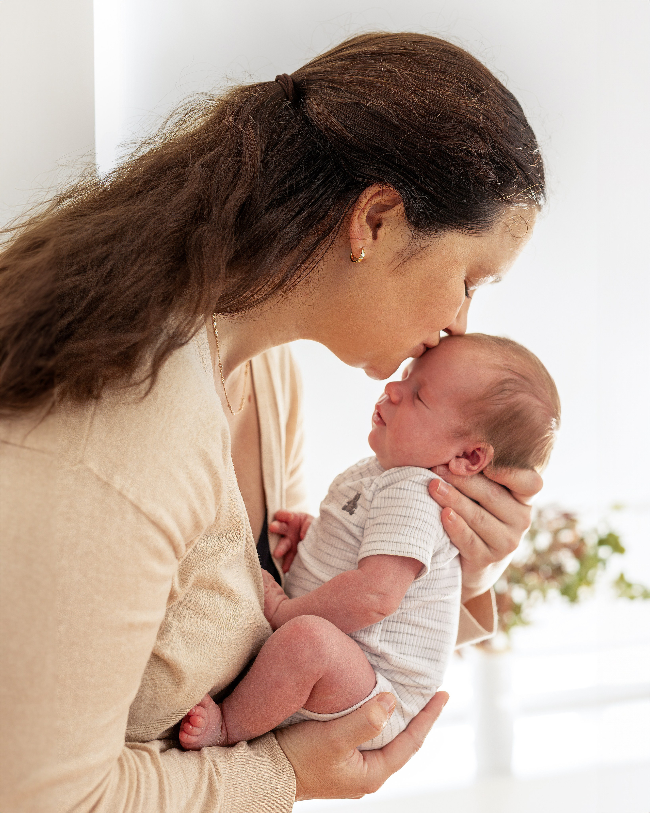 Natural newborn session. Family, lifestyle, and commercial photography in New York and New Jersey