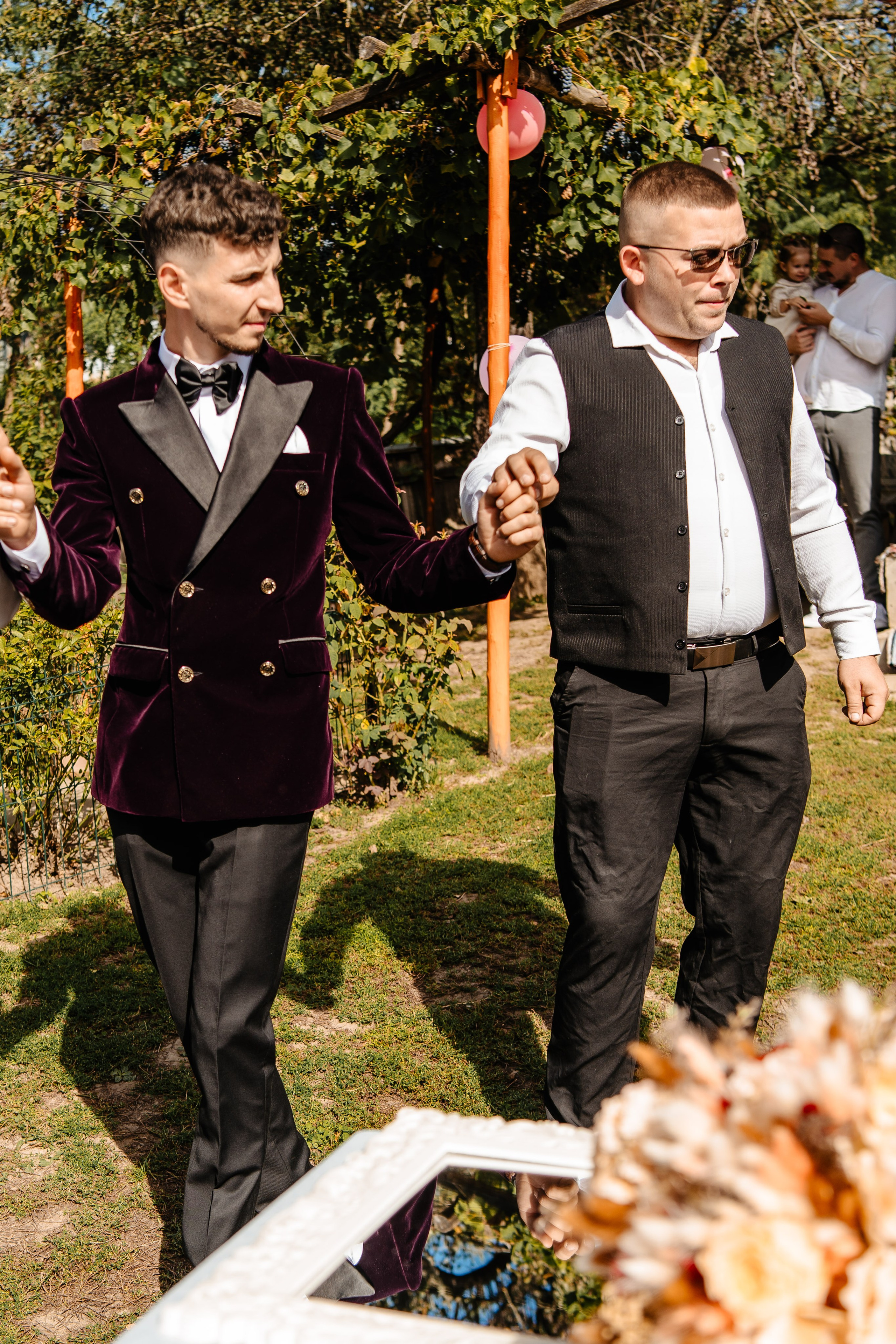 Robert si Mada. Foto-Video Nunta Iasi, Suceava, Bucuresti / Disponibilitate 2025 — 2026 — 2027