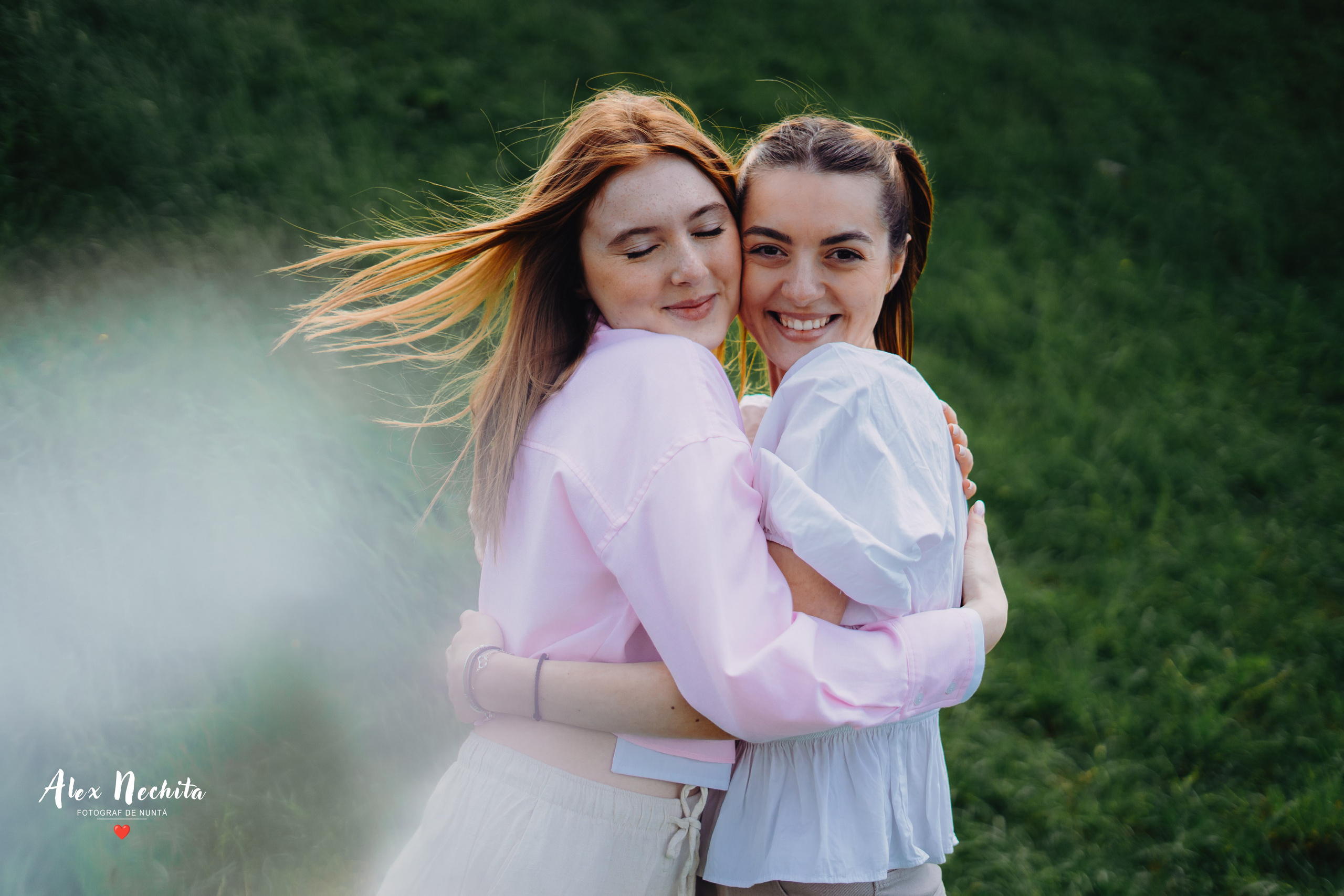 Aniversare în parc. Foto-Video Nunta Iasi, Suceava, Bucuresti / Disponibilitate 2025 — 2026 — 2027