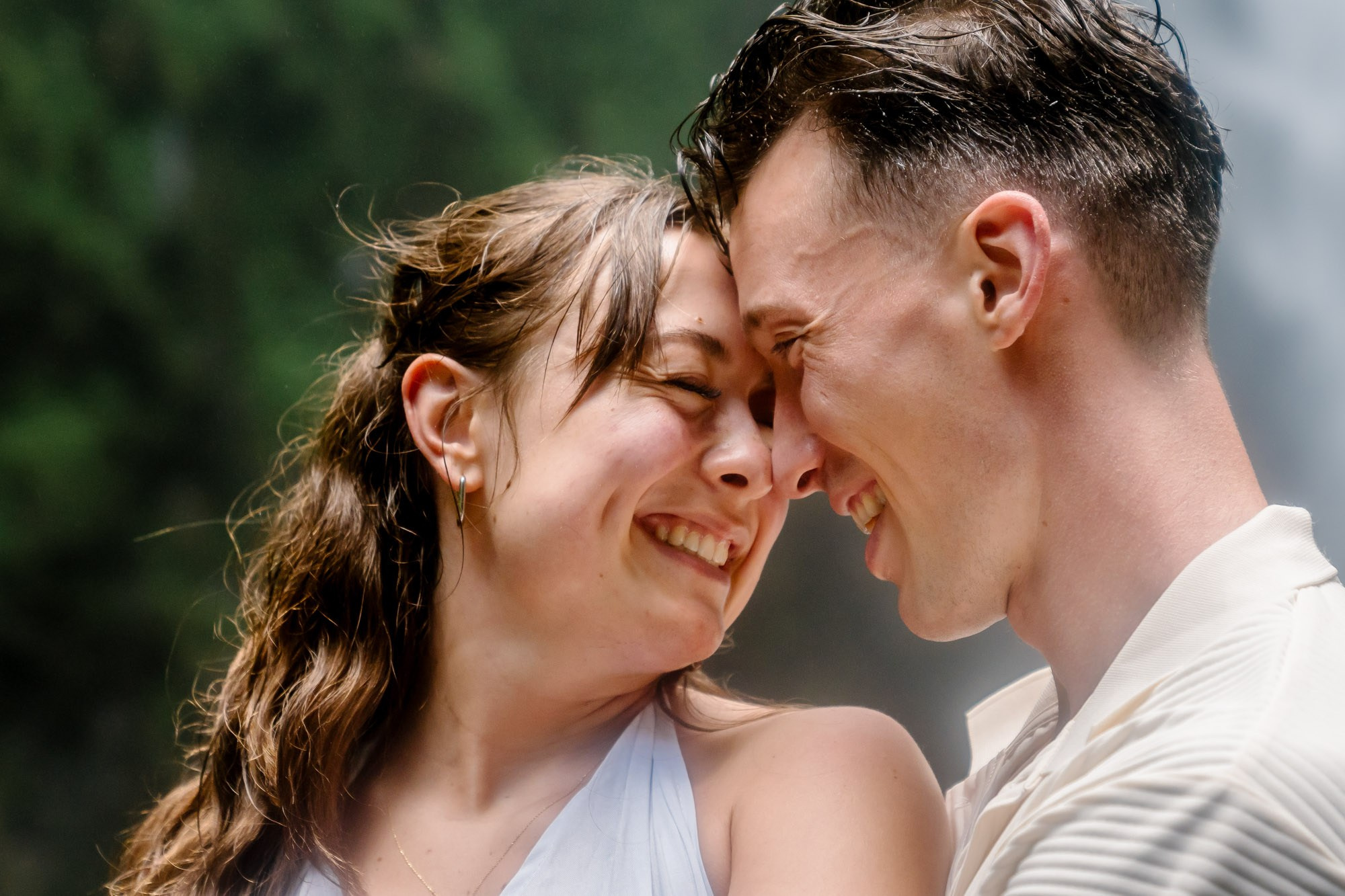 Marriage Proposal. Female Photographer in Bali