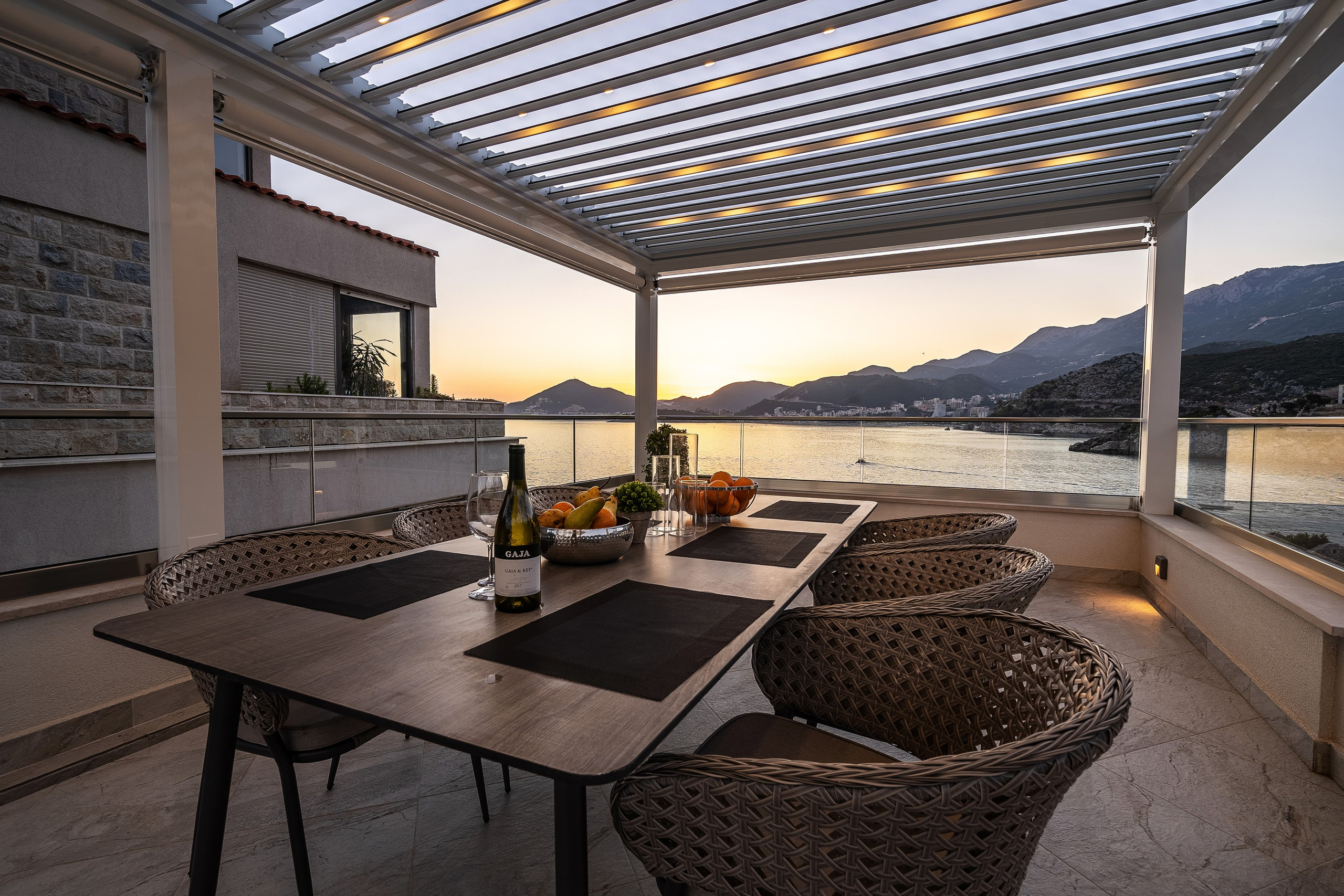 Real Estate Photography. Montenegro. EVAN ARISTOV WEDDING PHOTOGRAPHY — Seattle Wedding Photographer