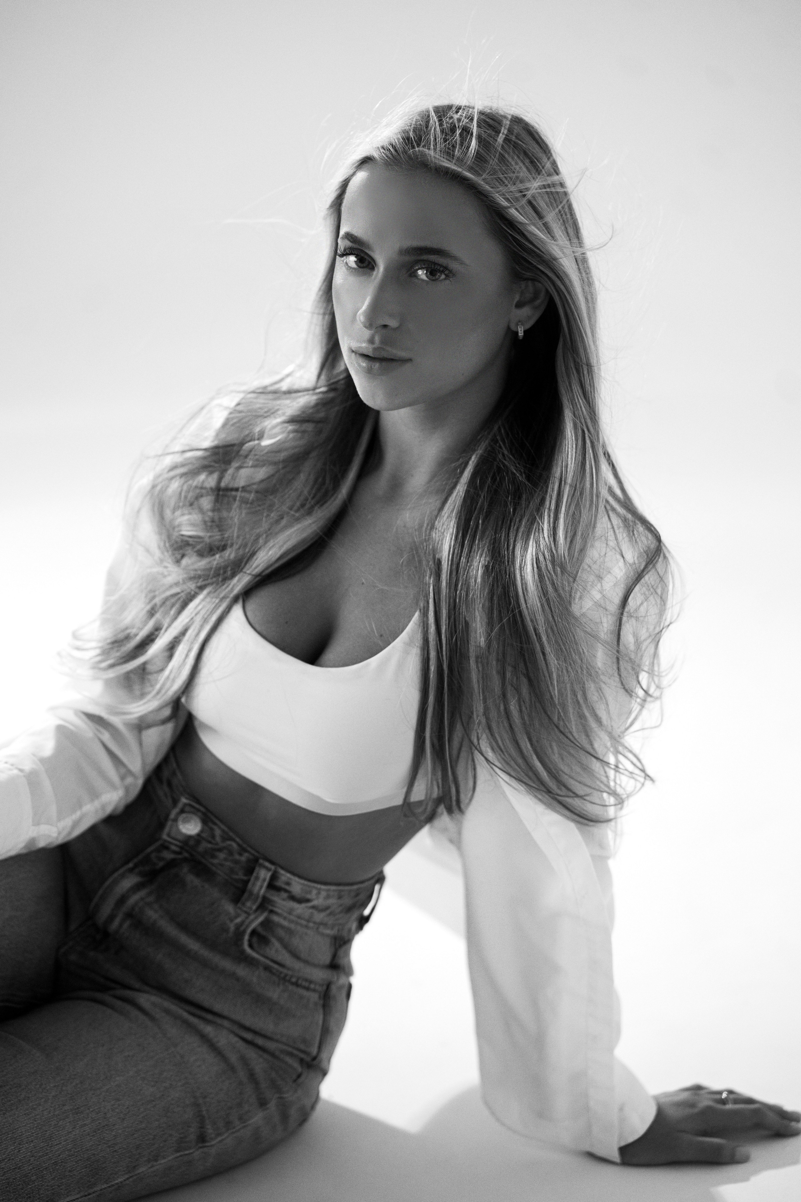 Katie. Wedding, maternity and family photographer in Charlotte Tasha Minn