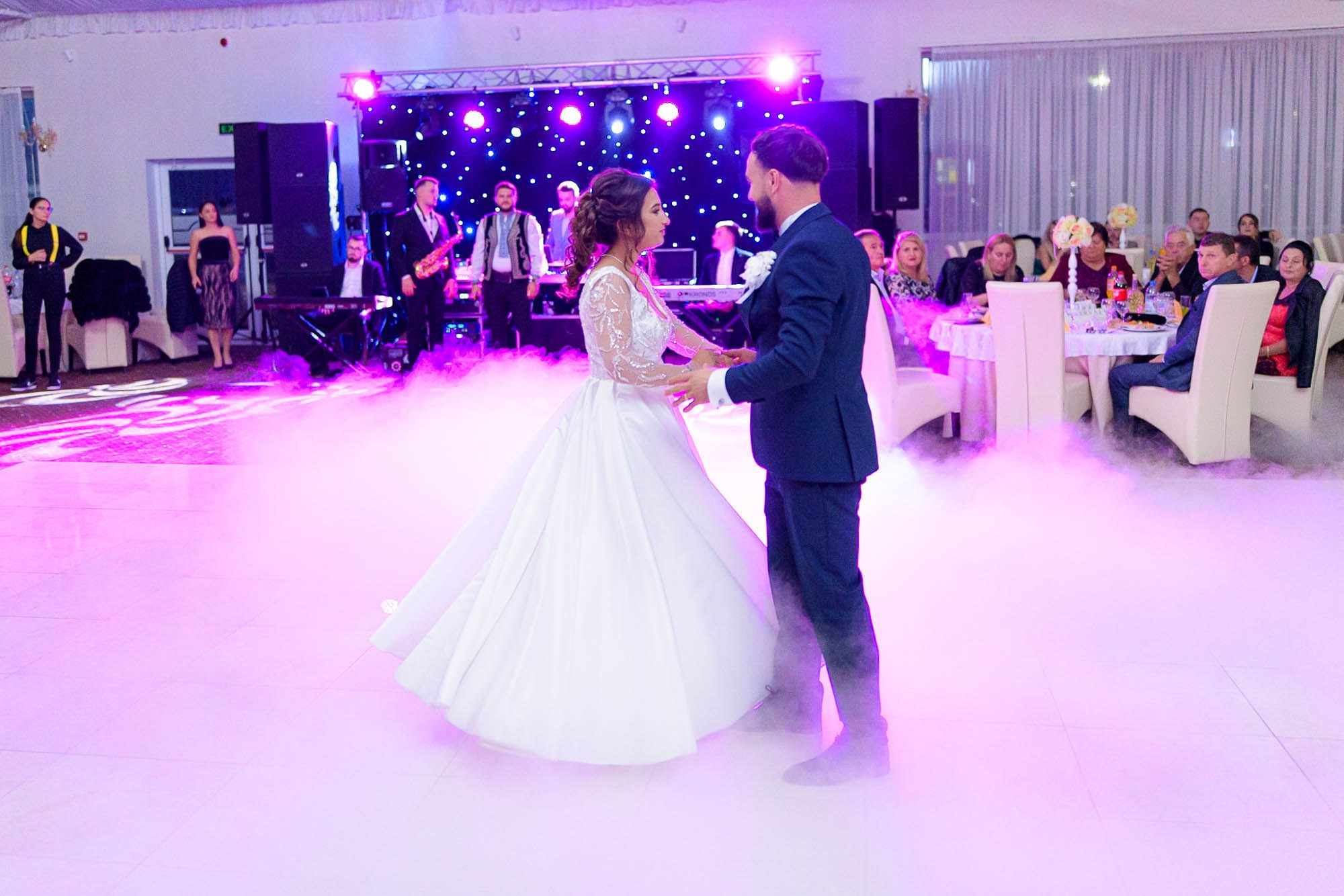 Denisa si Alex — Ziua Nuntii. Fotograf evenimente in Arges — Mihai Nitoiu