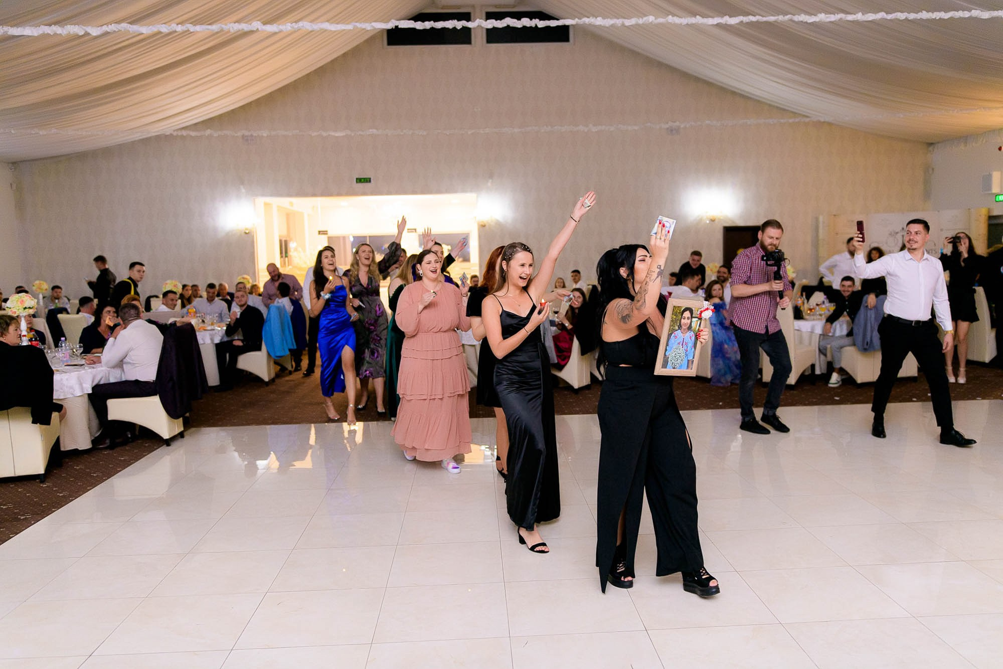 Denisa si Alex — Ziua Nuntii. Fotograf evenimente in Arges — Mihai Nitoiu