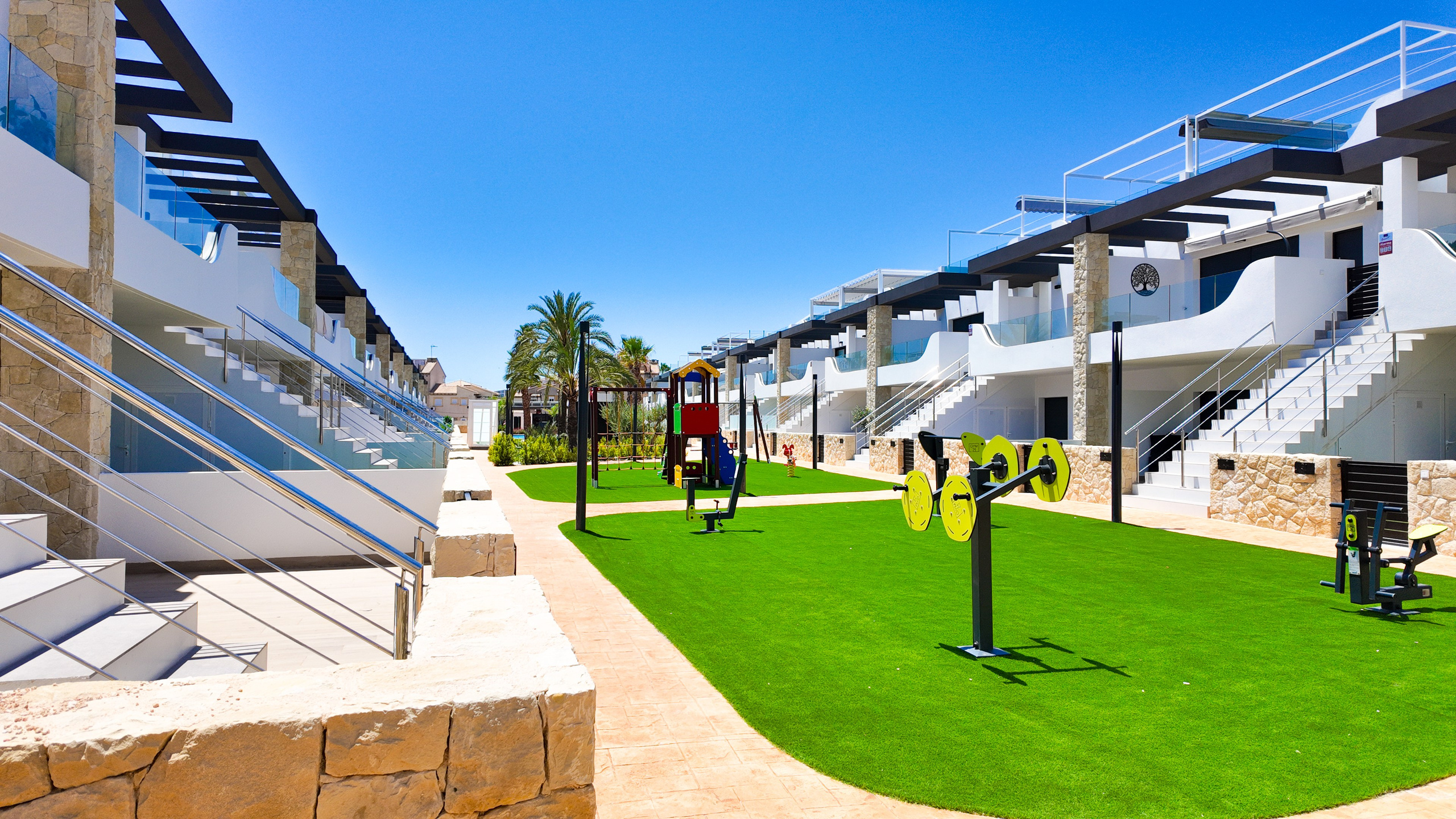 PALMVIEW I&M GROUP. Baby Beast