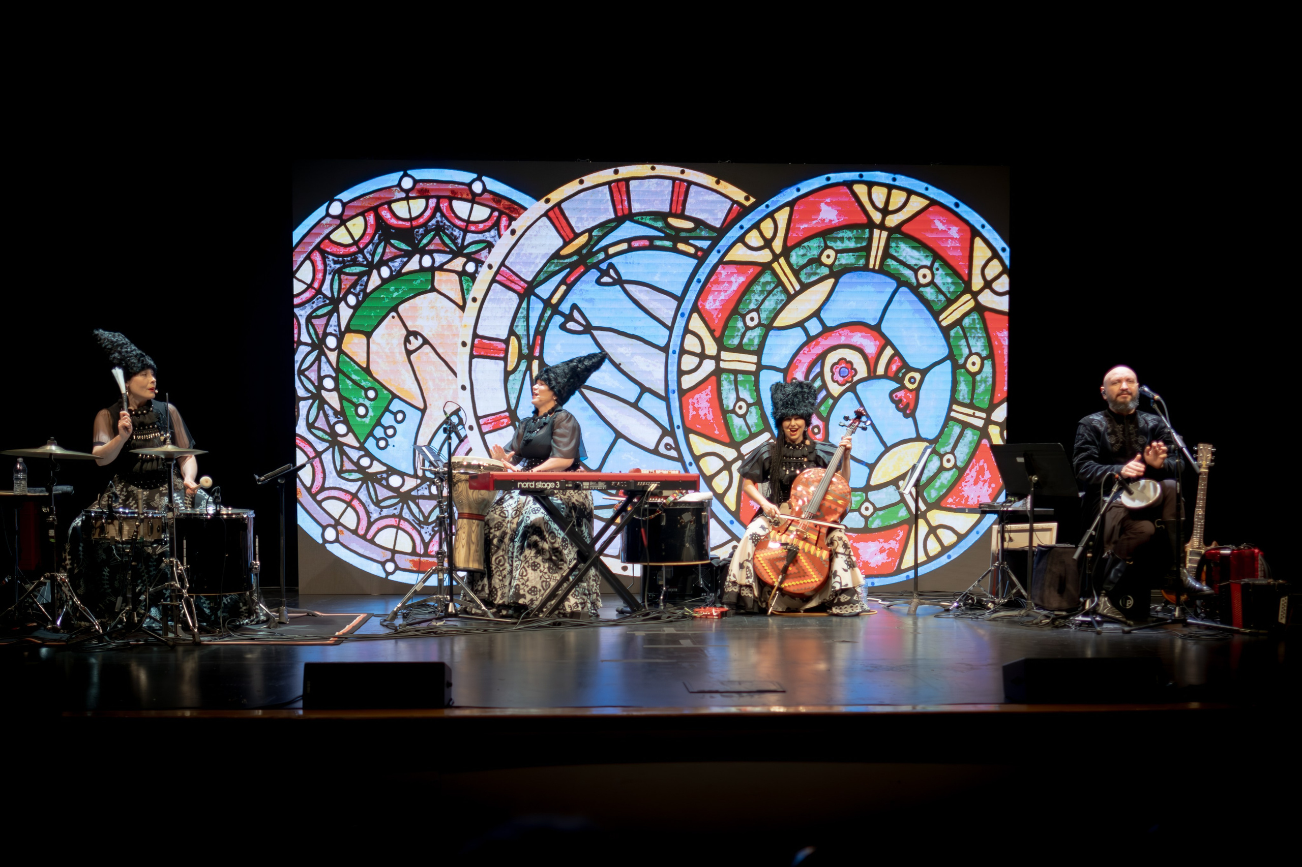 DAKHA BRAKHA. Reportage concert portrait photography in the San Francisco Bay Area