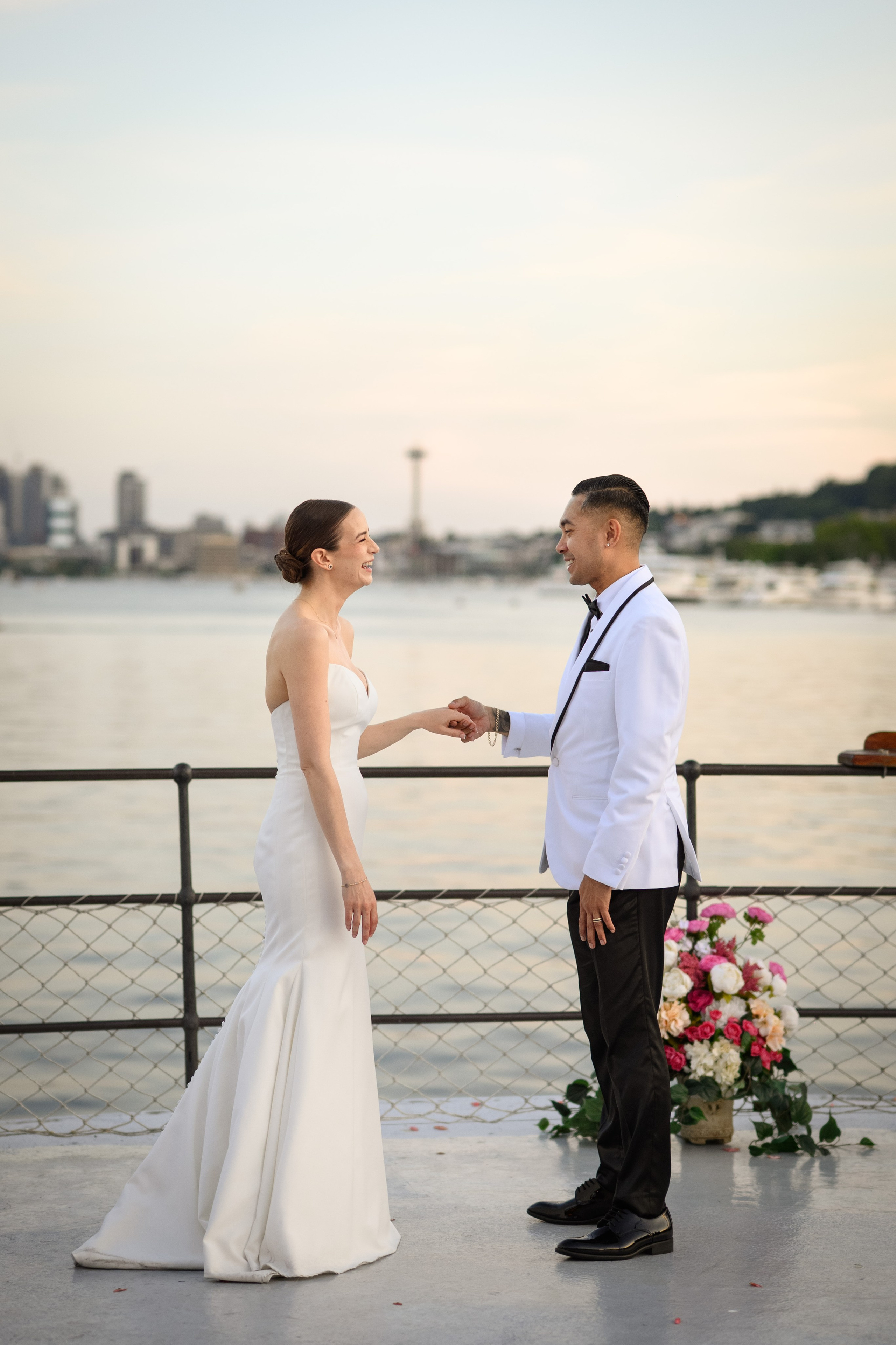 Kevin & Katie. Wedding & portrait photography in the Seattle Area. Helen Michelle photographer