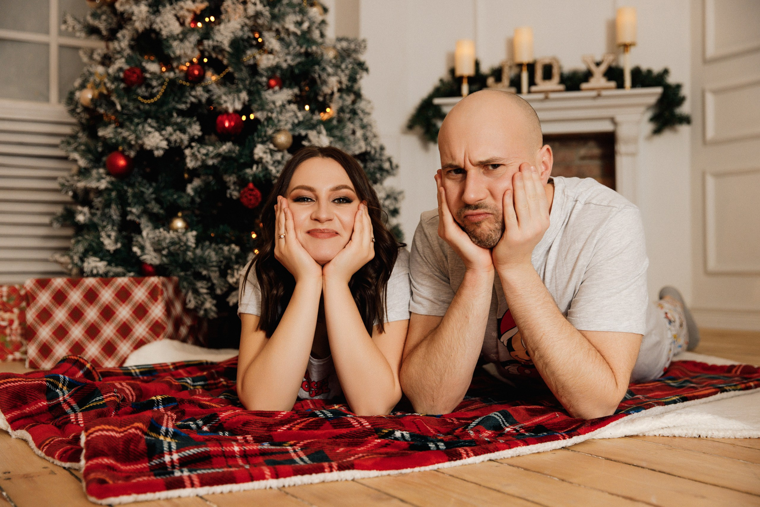 Christmas and New Year photo sessions in Riga, Latvia in studio. Evgeny Timofeyev | Wedding & Content photographer and videographer