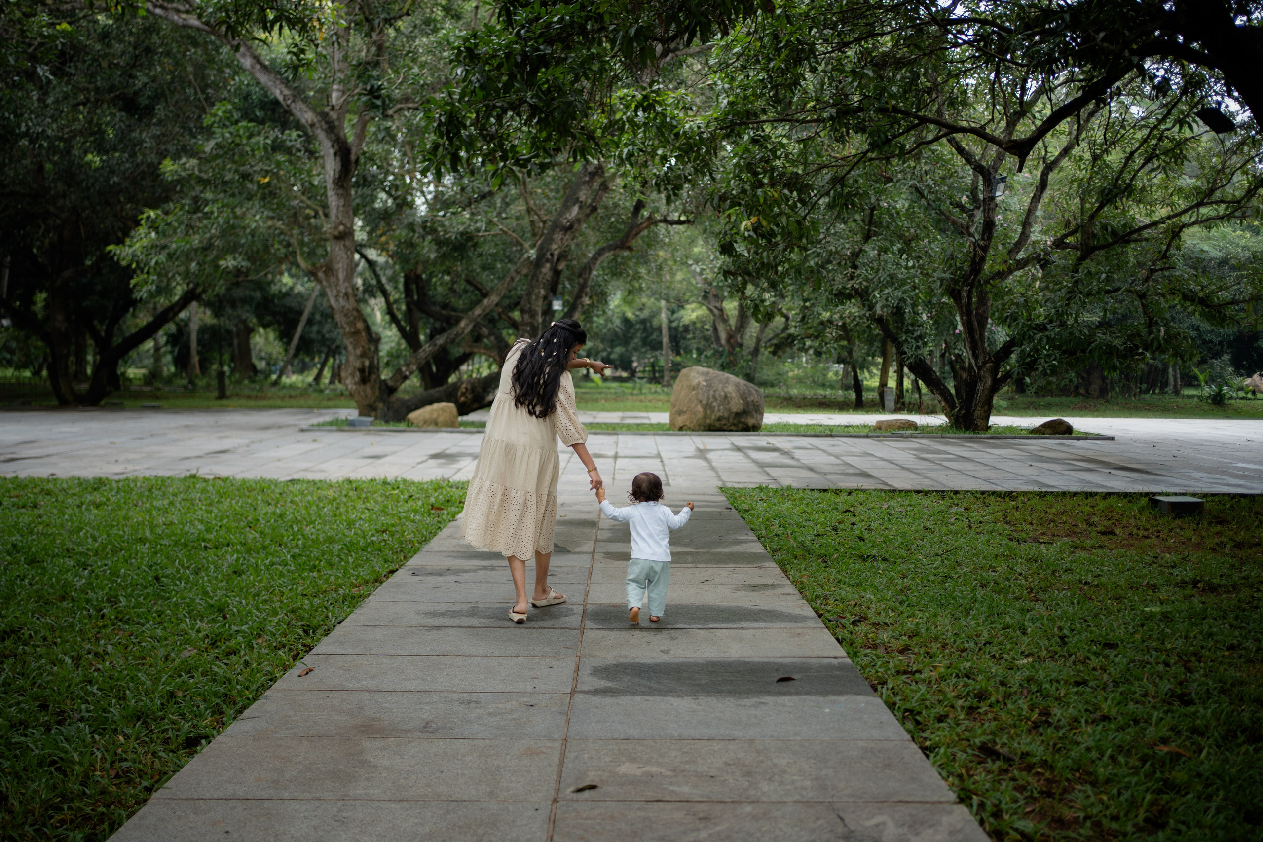 Theesan Raavanan. Menu
