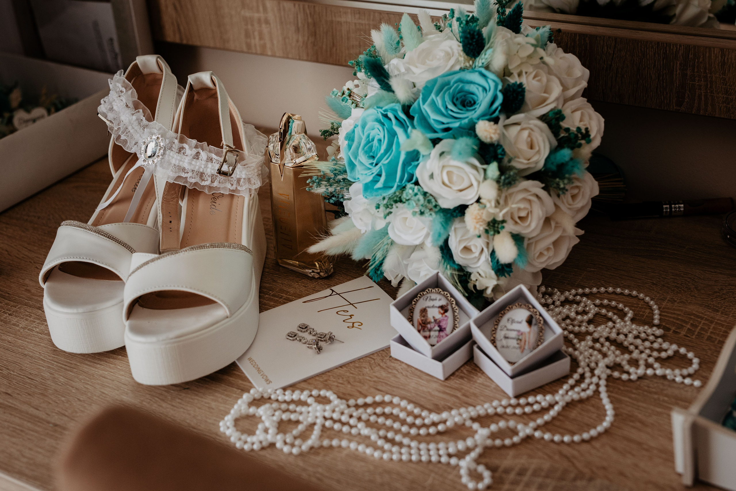 Detalii Nunta. Dream Studio Galați – ședințe foto profesionale pentru familie, portrete și evenimente