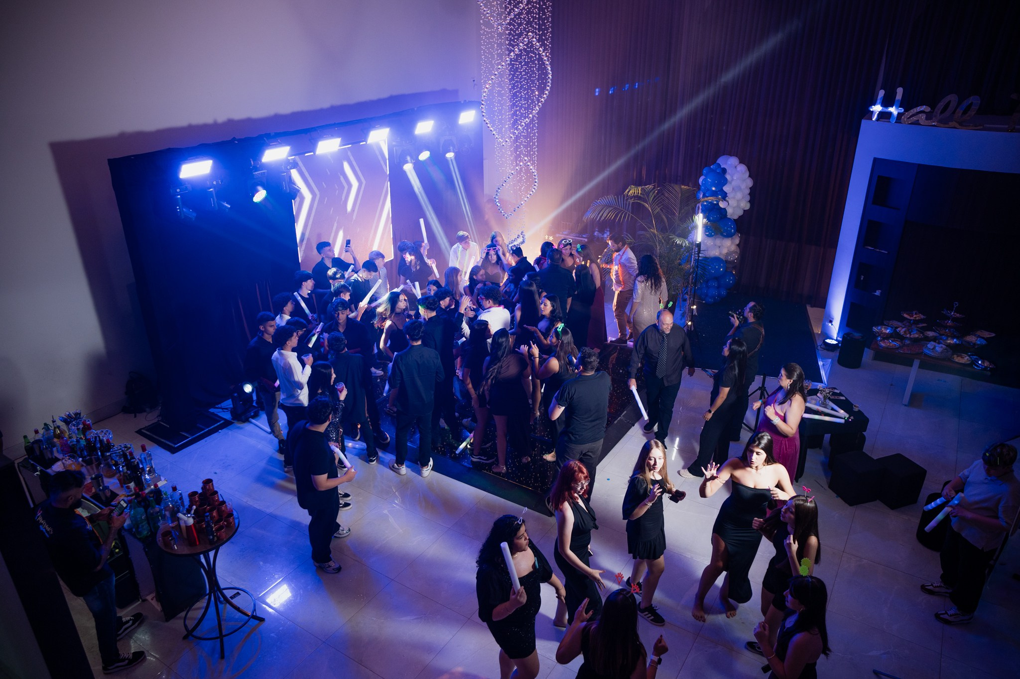 Lara — Hall Palace / Bauru SP. Robson Colaço