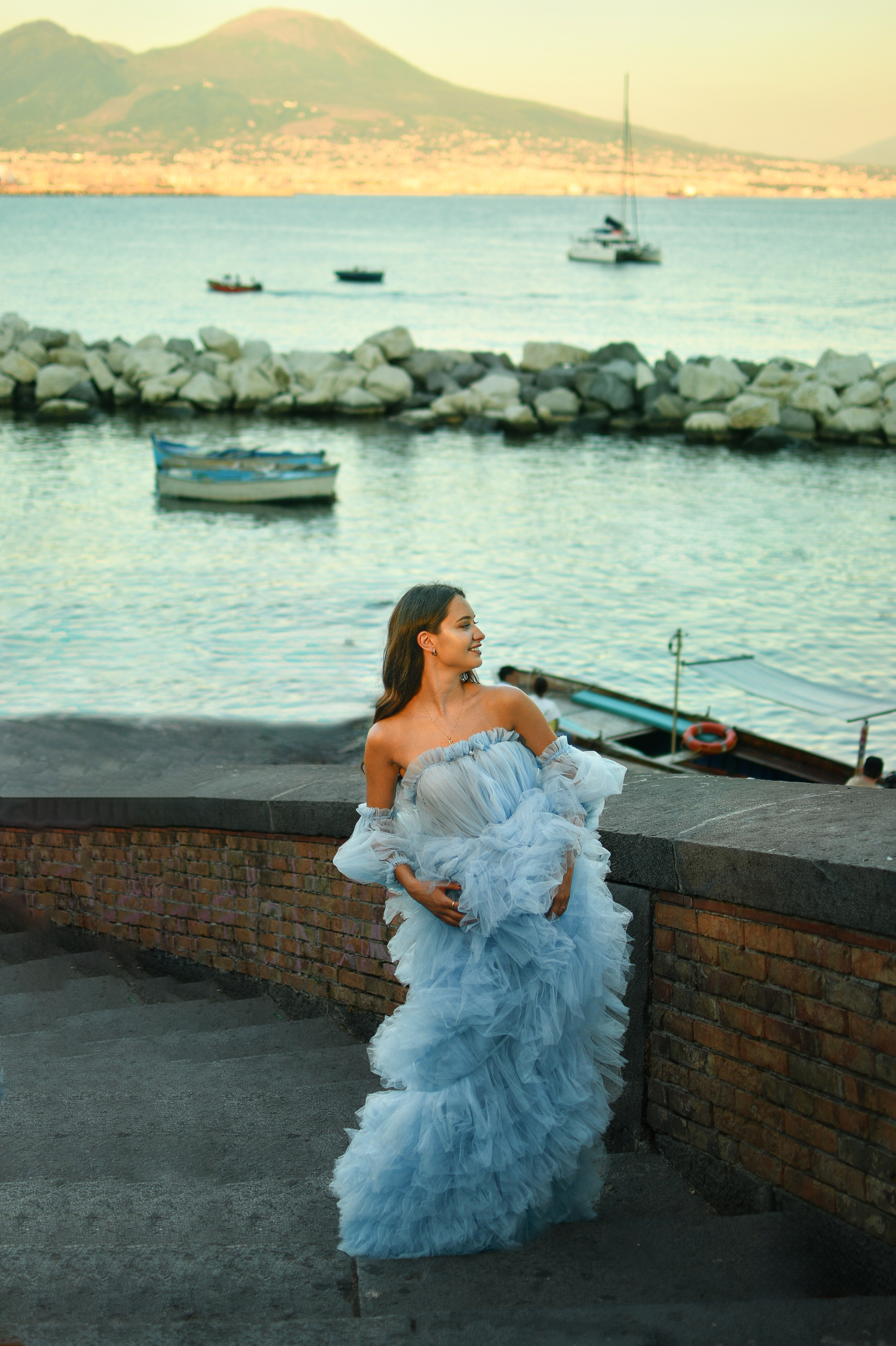 Photoshoot in tulle dresses. Фотограф в Неаполе