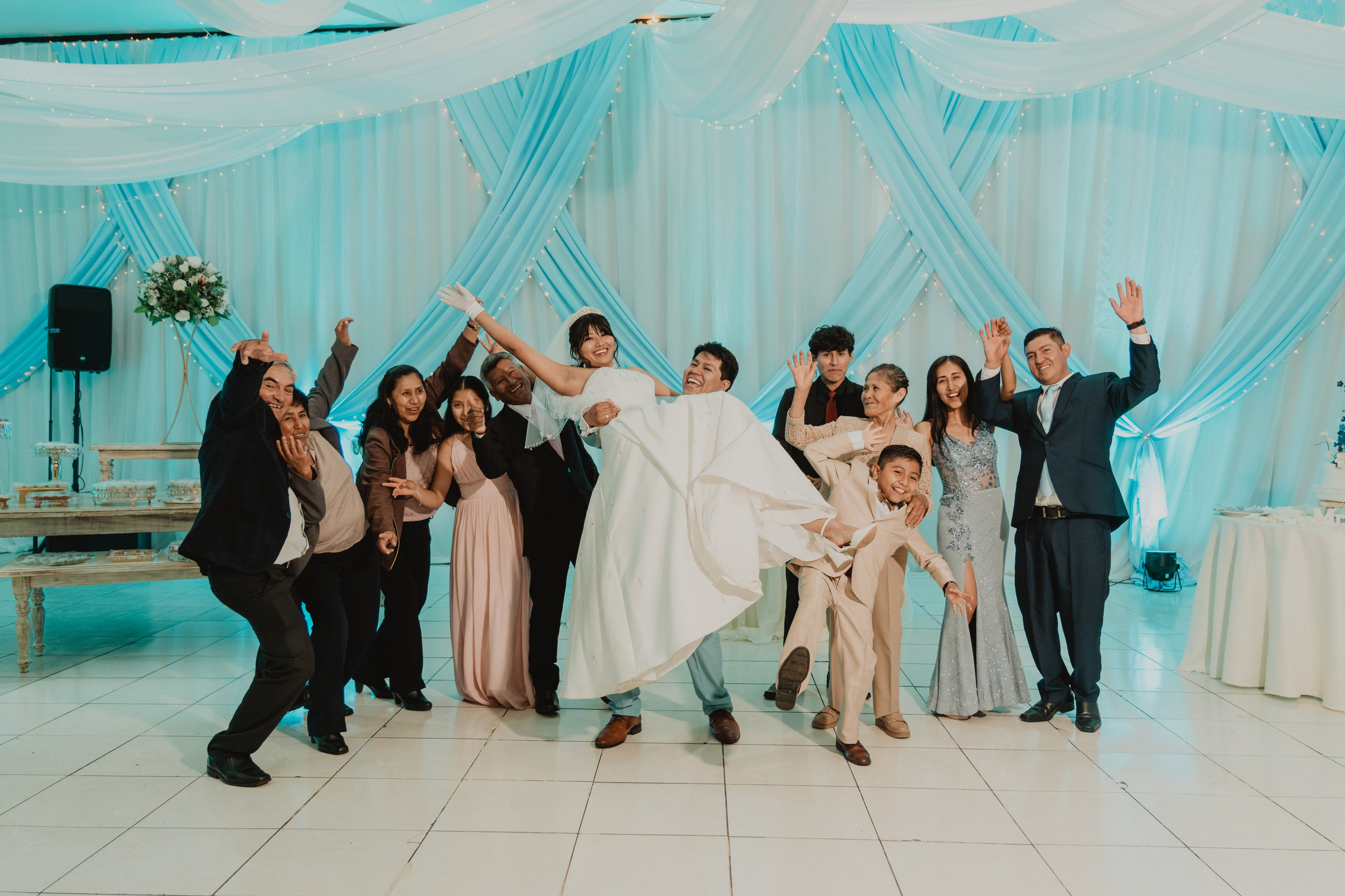 STEISY + EMMANUEL | BODA RELIGIOSA. Studio KVTA | Fotografía y Video de Bodas en Arequipa