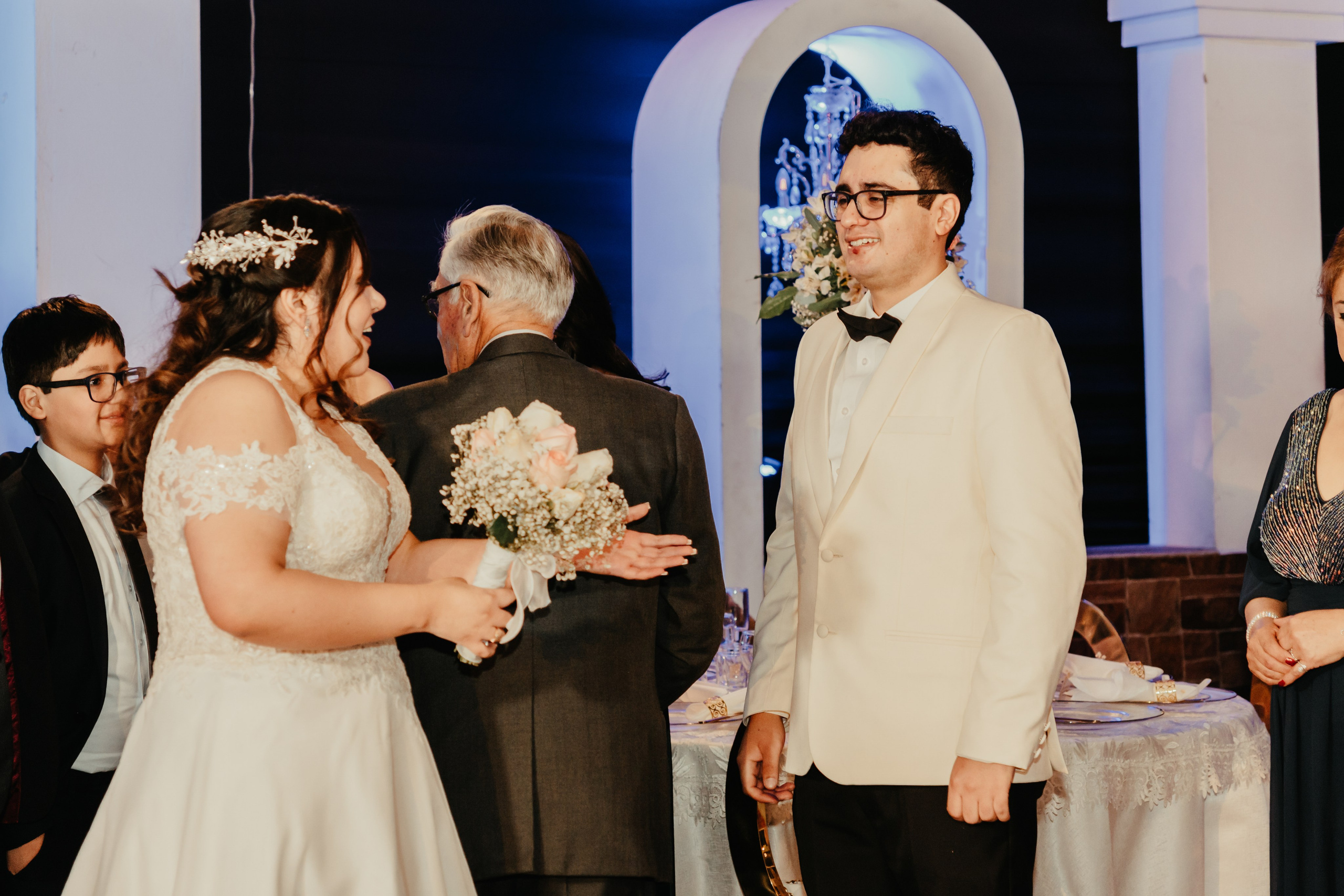VANIA + LUIS BODA CIVIL. Studio KVTA | Fotografía y Video de Bodas en Arequipa