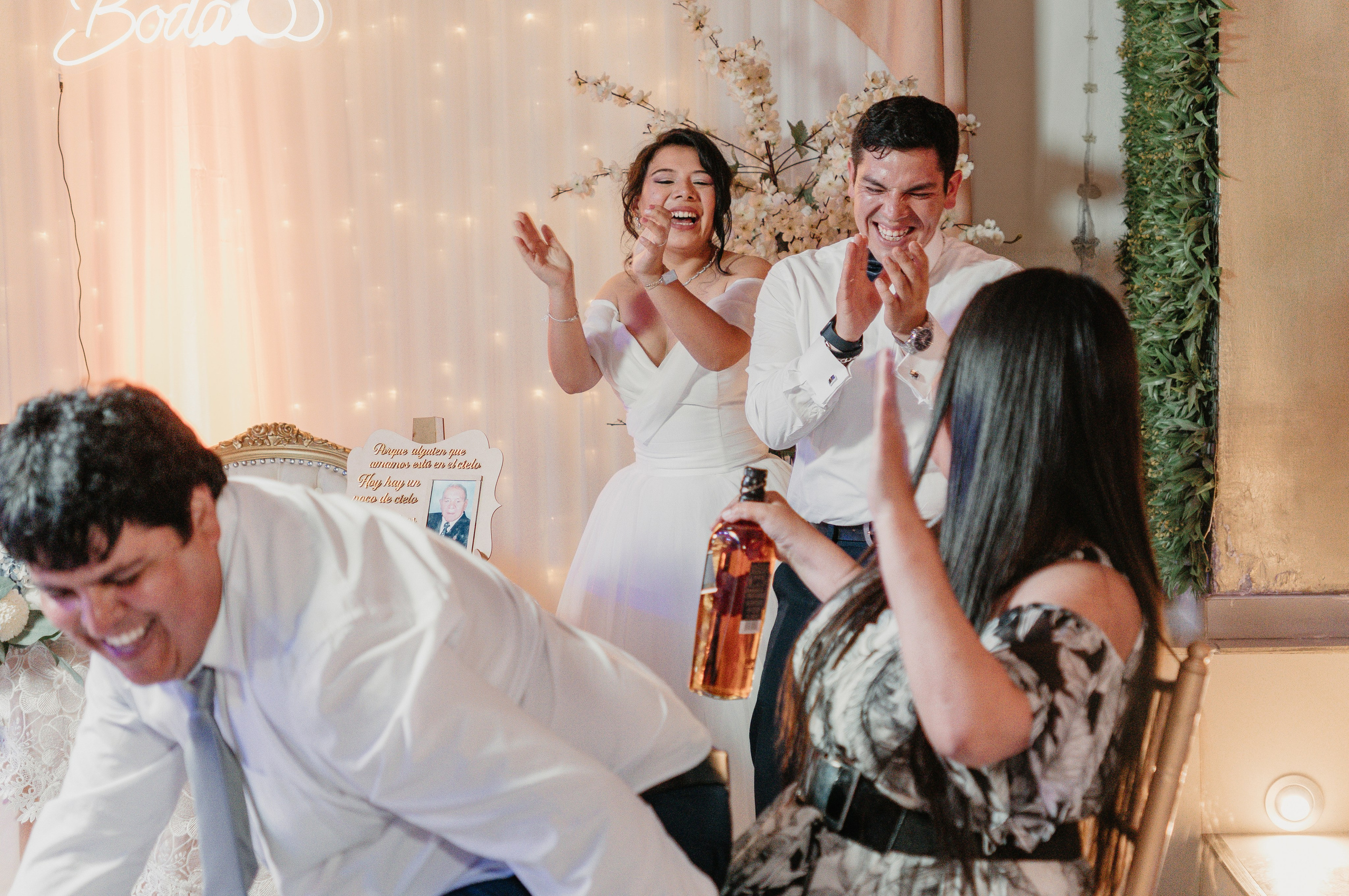 ALEJANDRA + RODRIGO BODA RELIGIOSA. Studio KVTA | Fotografía y Video de Bodas en Arequipa
