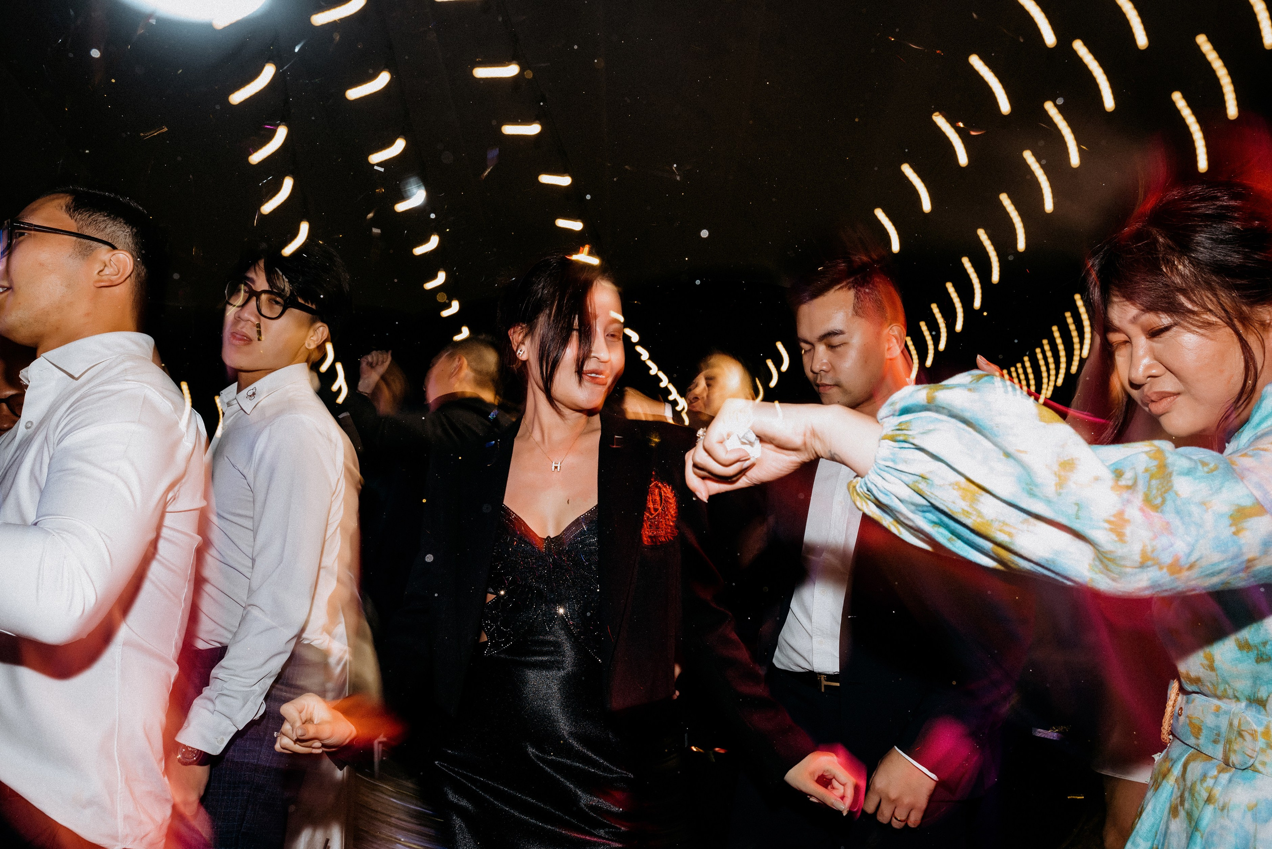 JESSE & MIMI / Destination wedding. Nhiếp ảnh gia đám cưới hàng đầu tại Thành Phố Hồ Chí Minh