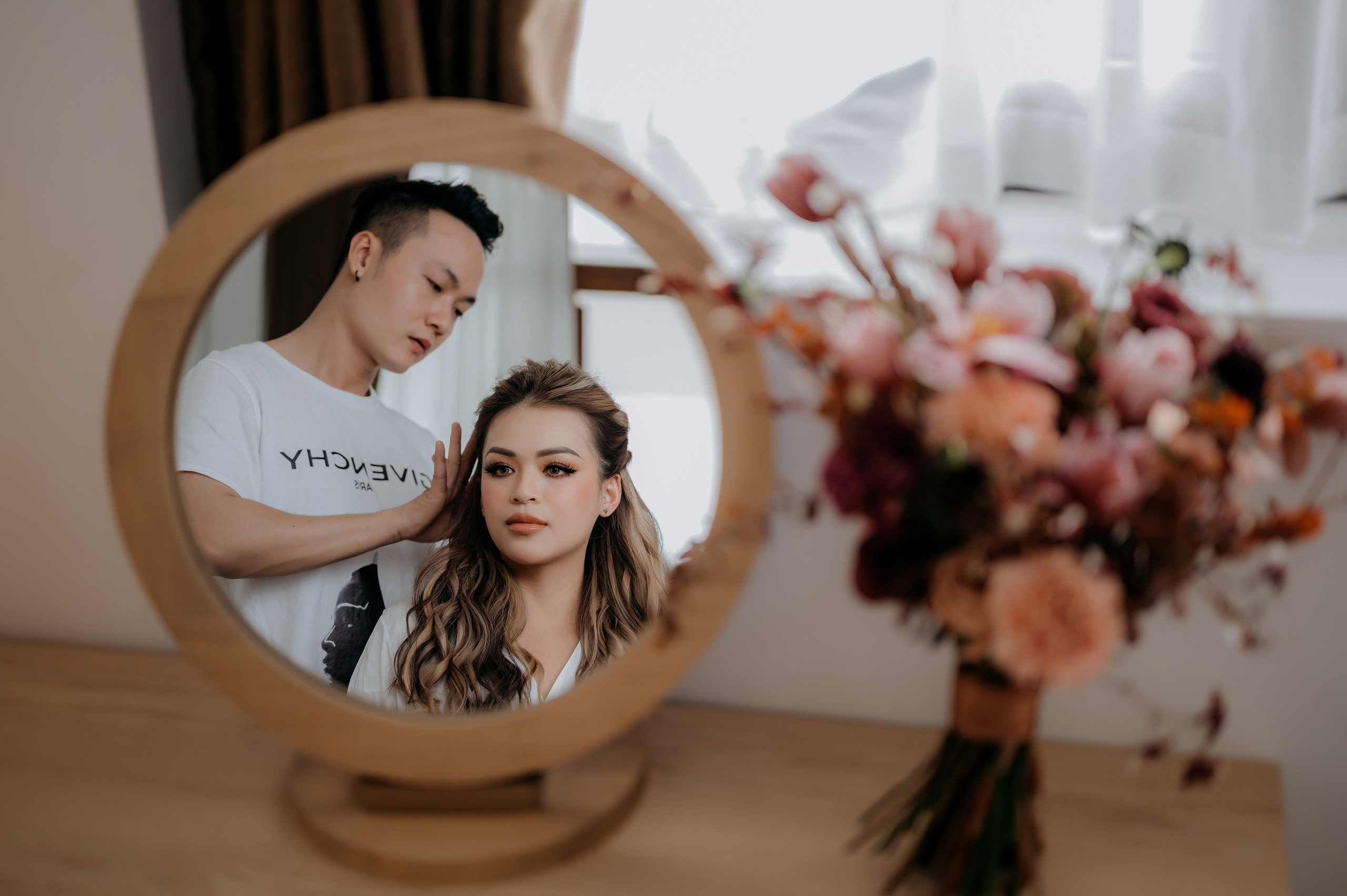 JESSE & MIMI / The Vows. Nhiếp ảnh gia đám cưới hàng đầu tại Thành Phố Hồ Chí Minh