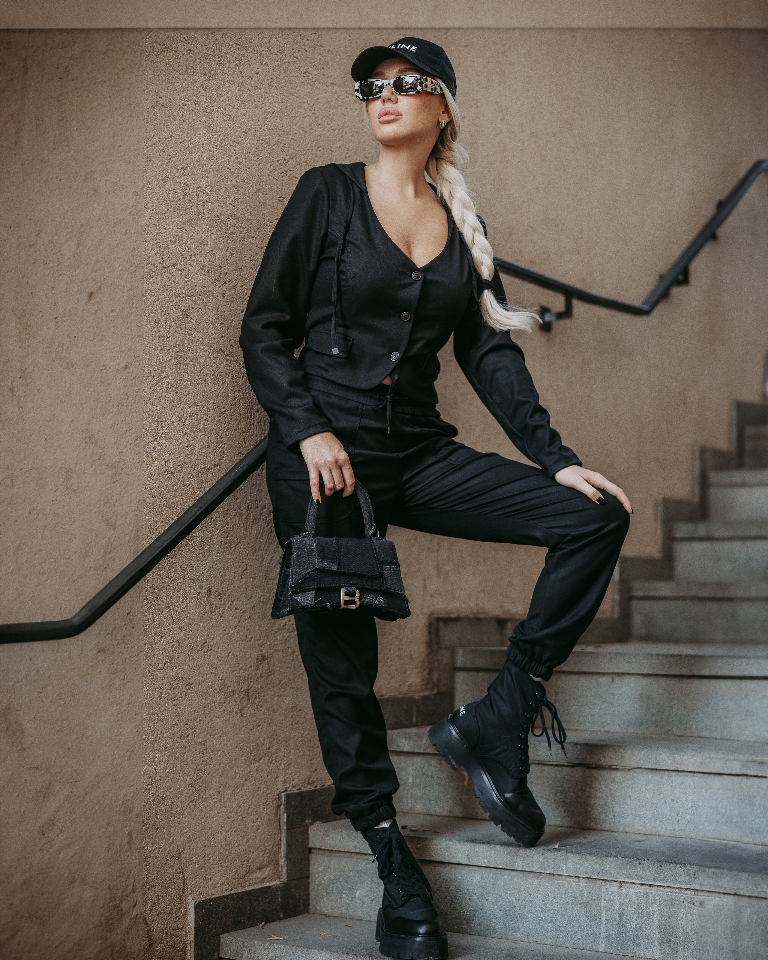 Antigo Jeans Campaign with model Katya Khudyk. George TLV — профессиональный фотограф и ретушёр, Израиль / Profession