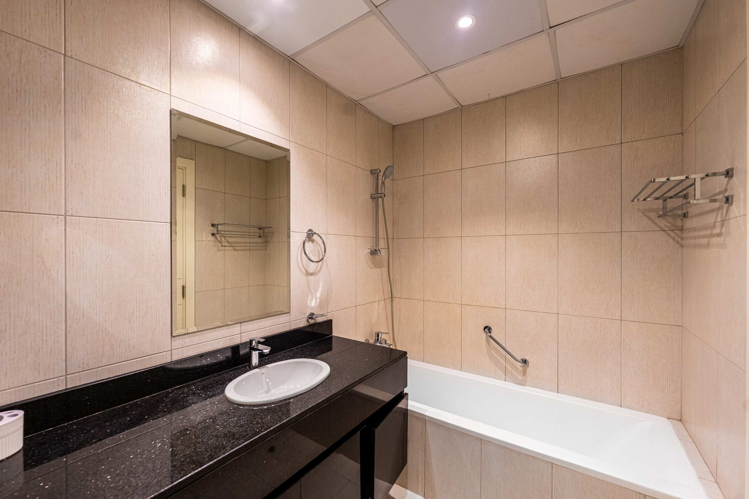 Damac Ghalia Studio. Samy Mar Boy │Portrait, Automotive and Real Estate Photographer