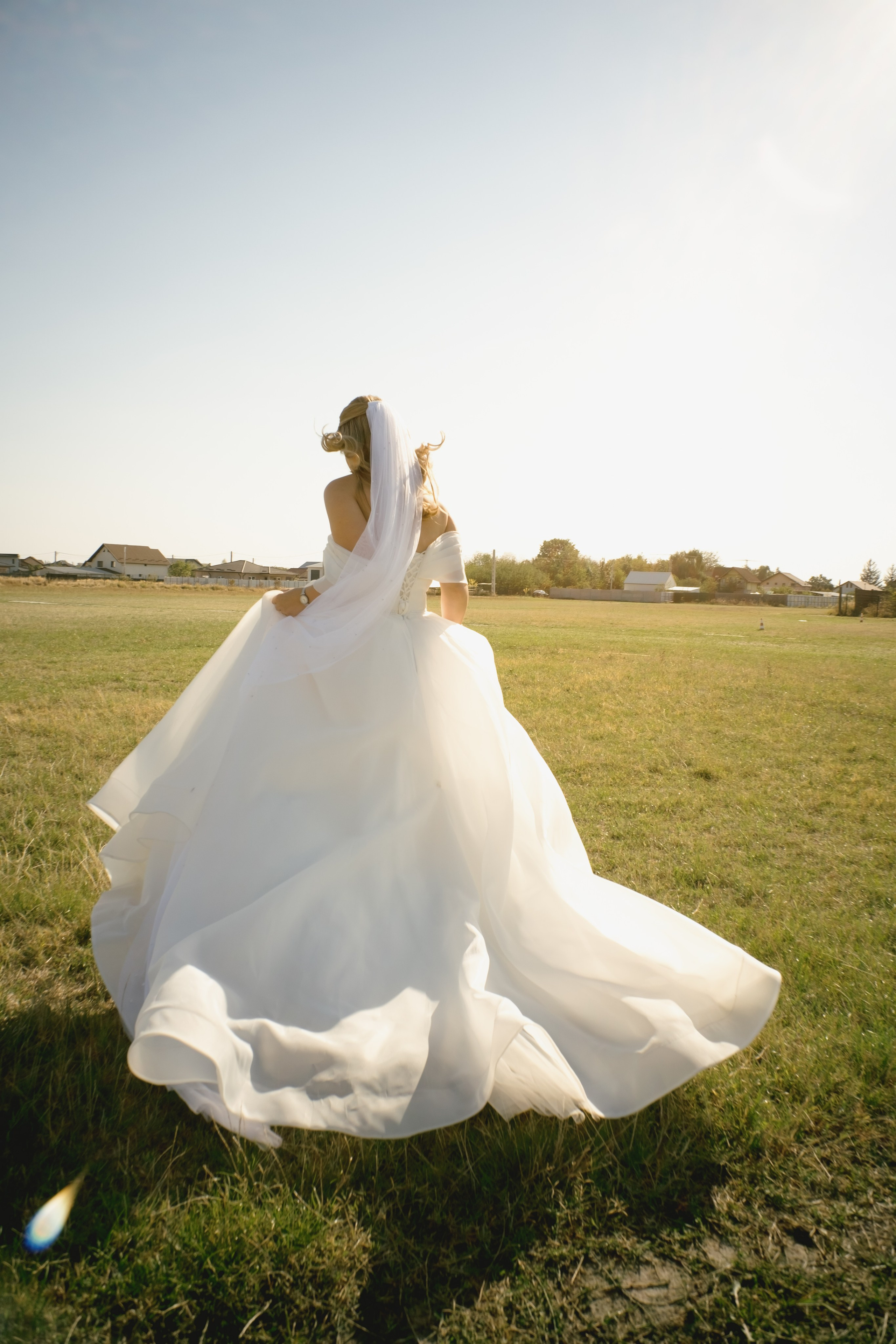 Bianca & Mihnea Pitesti. MDimaFotoStudio. Fotograf de nuntă, evenimente private și de familie