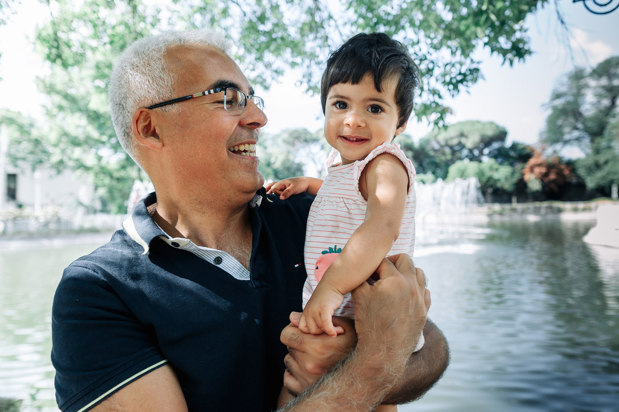 Relaxed Summer Family Photos in Istanbul