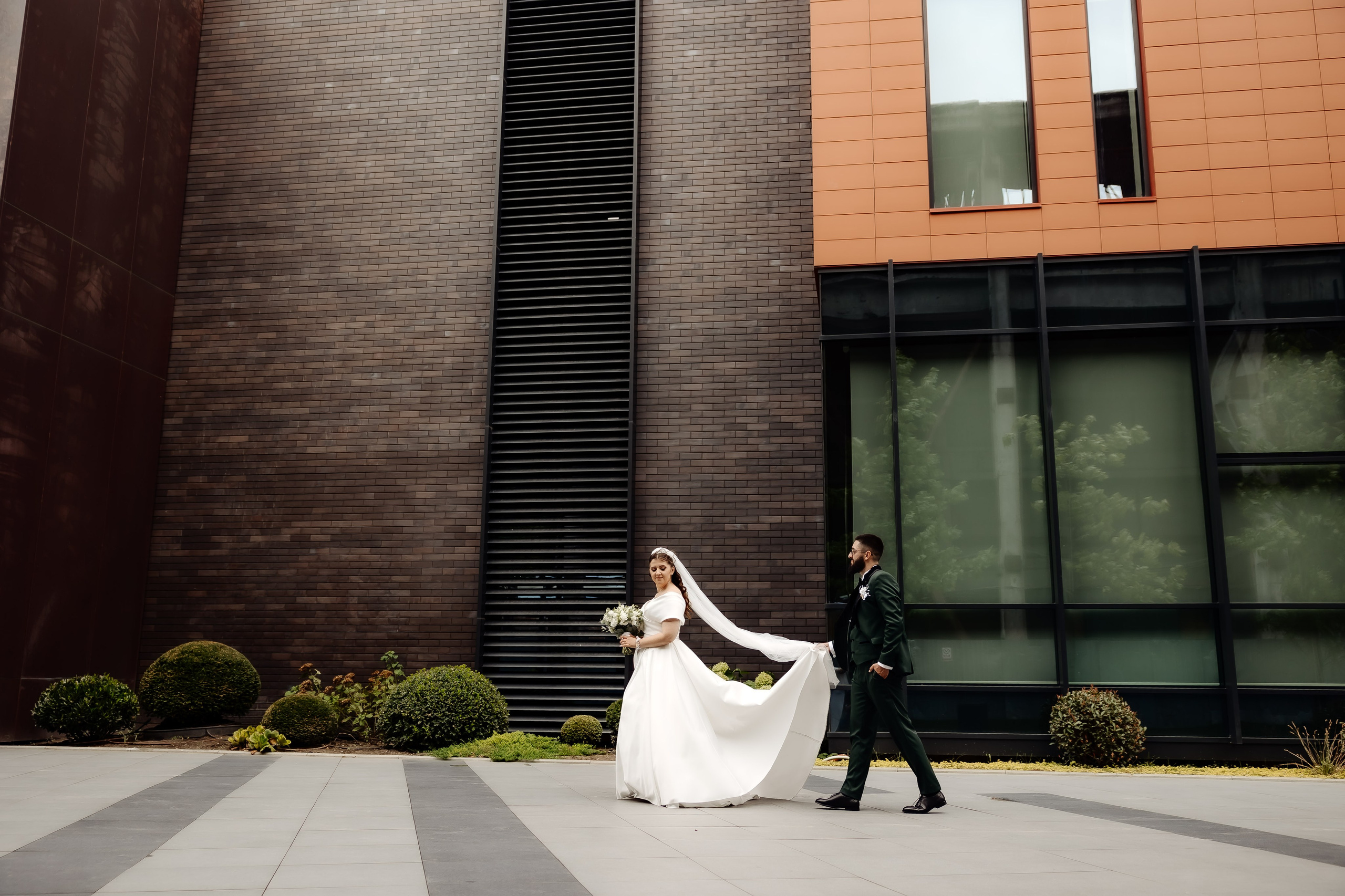 D & C. Crudueugen.com