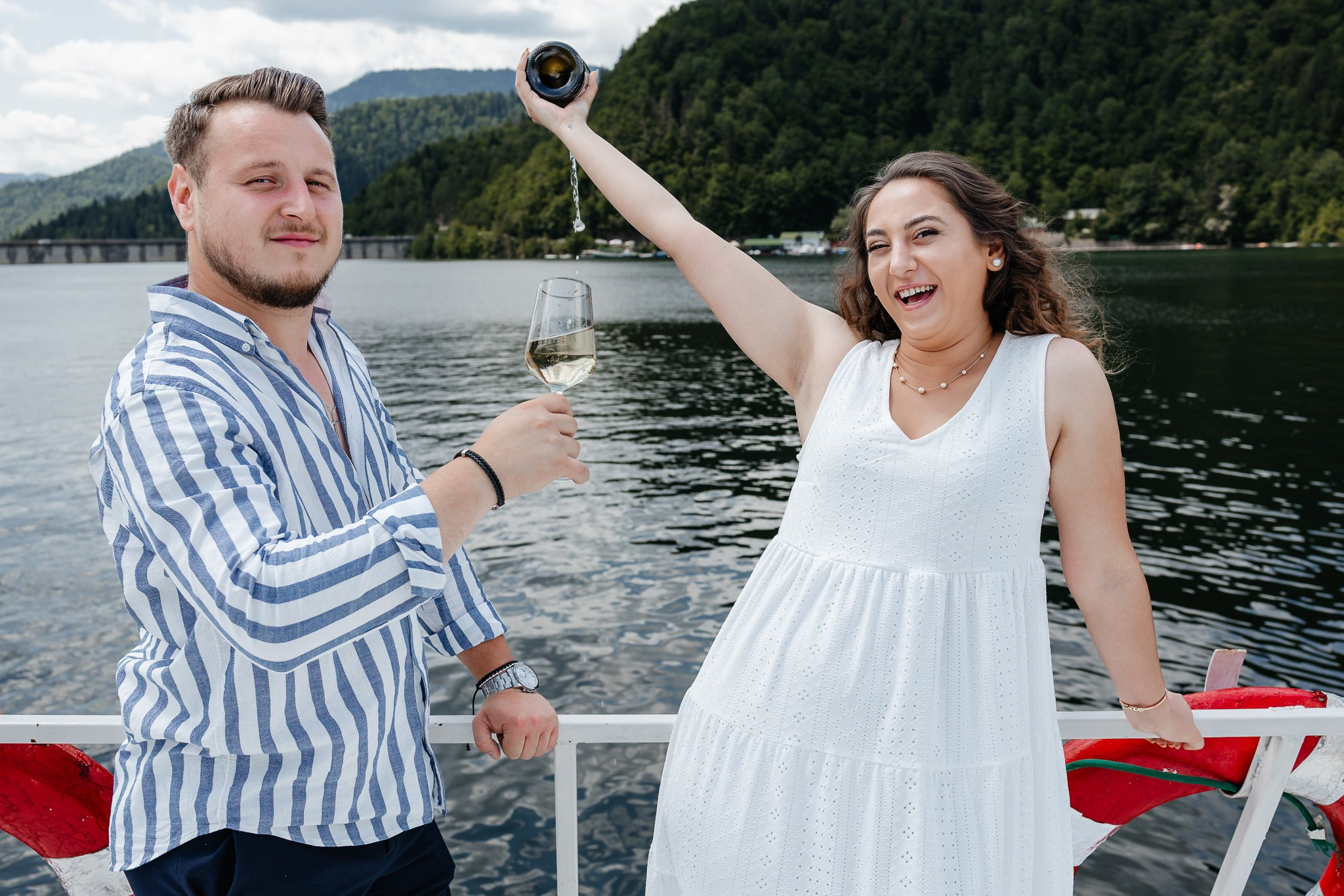 Spre viitor. FotoACTIV.ro - Imaginea ta contează