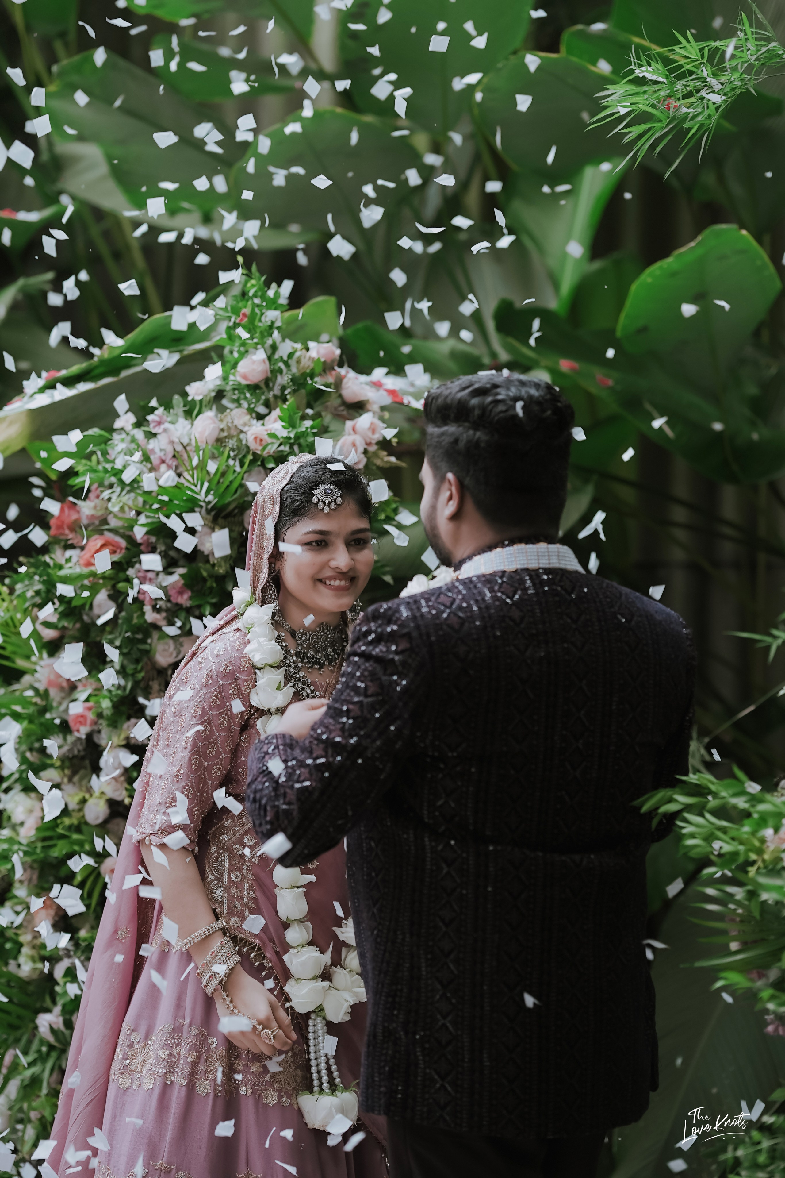 SHIBIL / RISLA. Theloveknots