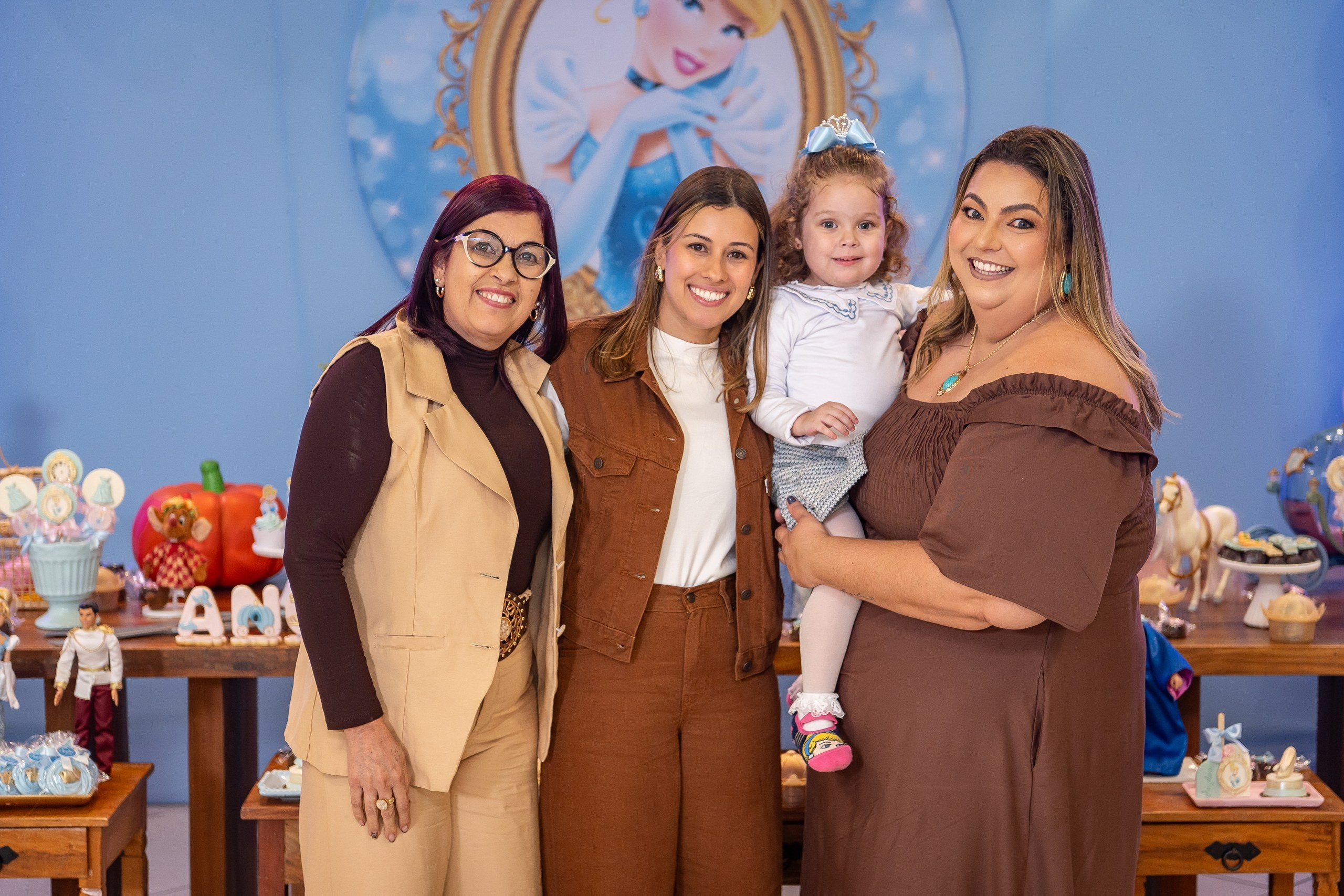 Angelina - 3 anos | Buffet Looping Fest. Missaka Fotografia