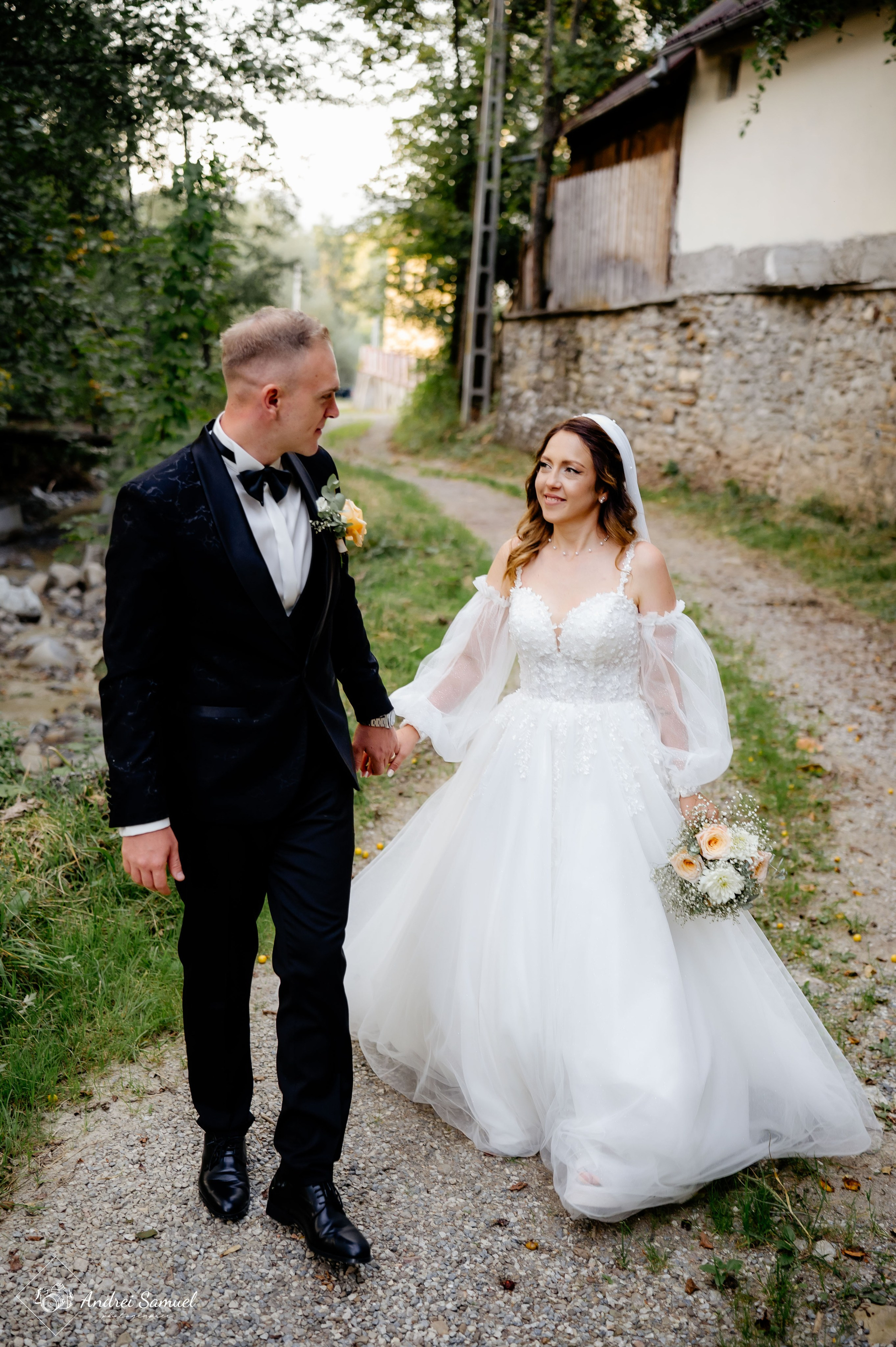 Anca & Daniel. Andrei Samuel – Fotograf București | Evenimente, Studio, Imobiliare, Produs