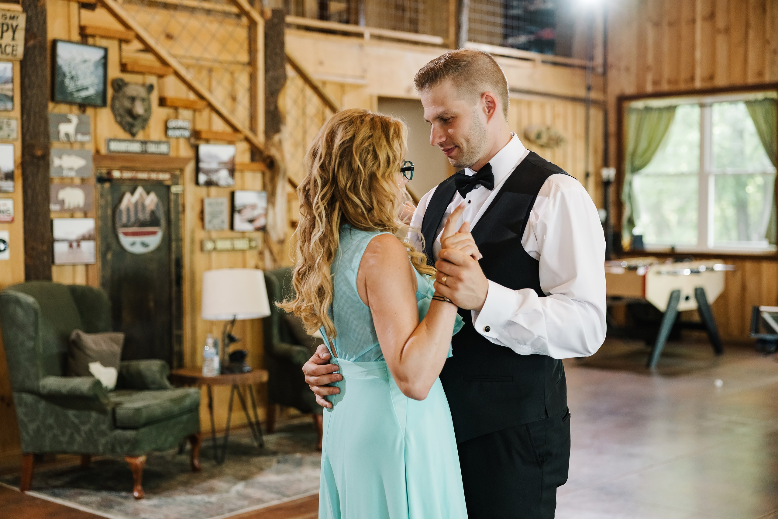 07.12.2025 Wedding. Wedding family event photographer in Chicago Nick Yushevich