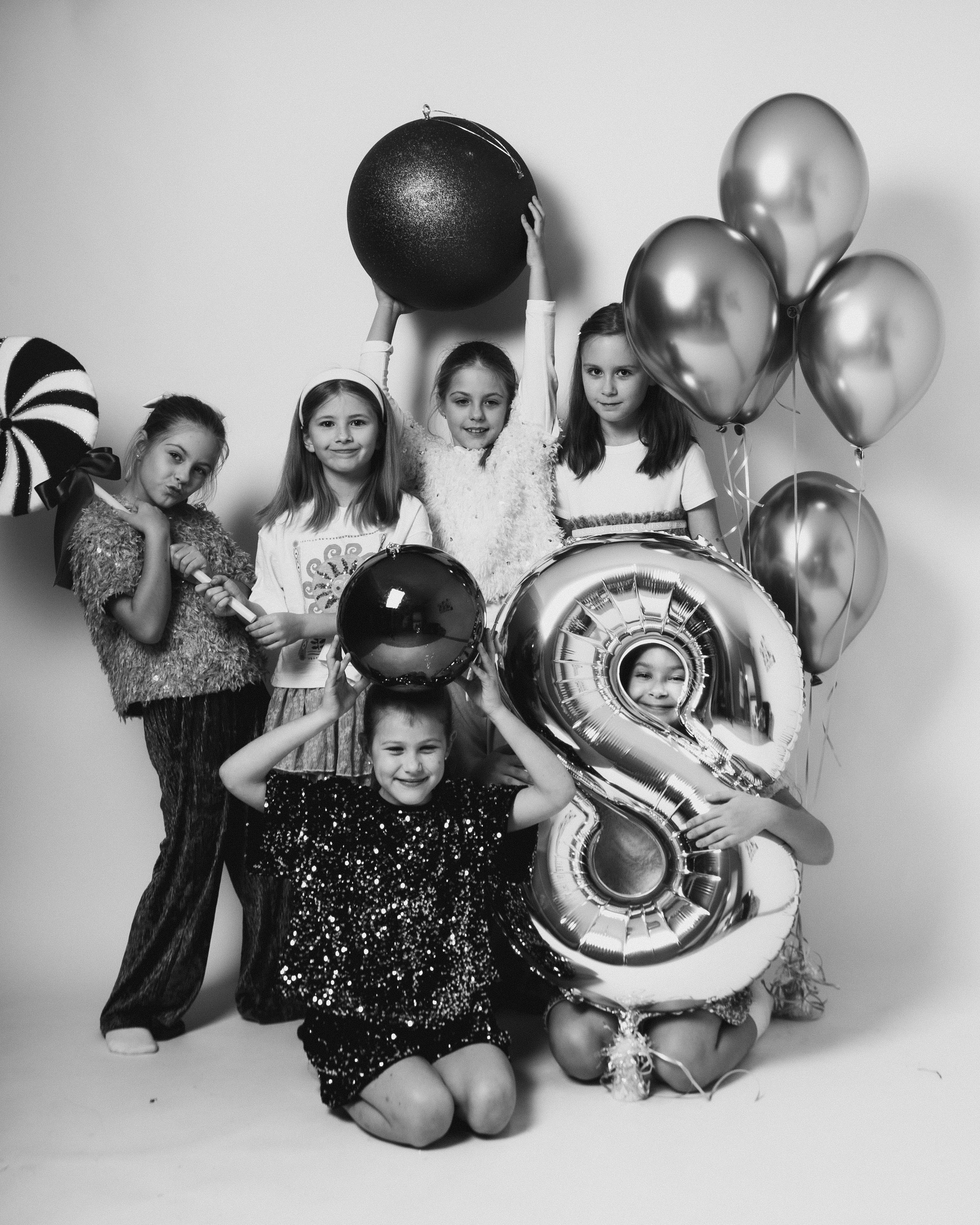 Teenagers & children’s birthdays. Self-portrait photo studio in Paphos | SELFME