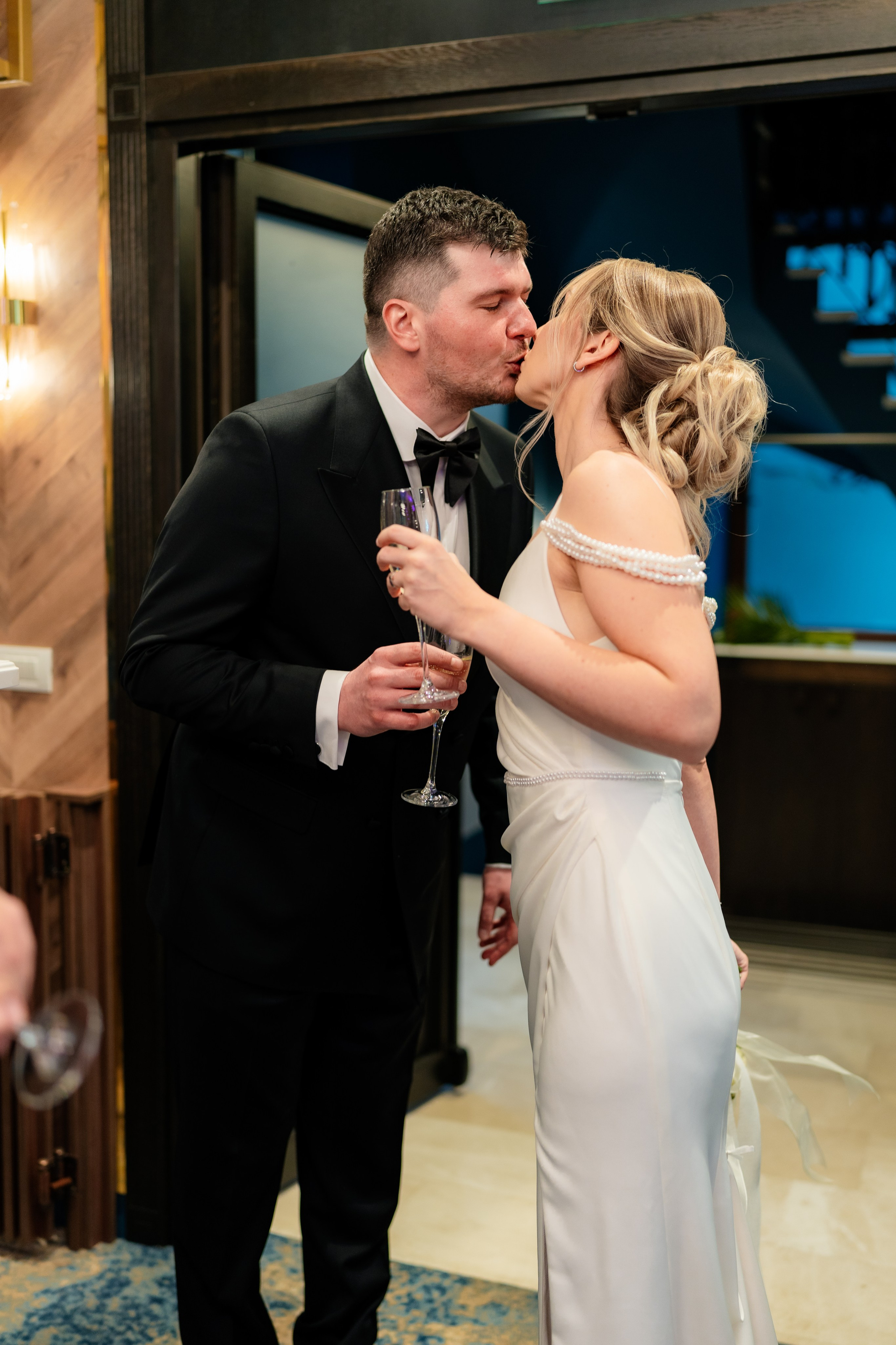 Madisson & Alex. Destination Wedding Photographer Alex Pasarelu