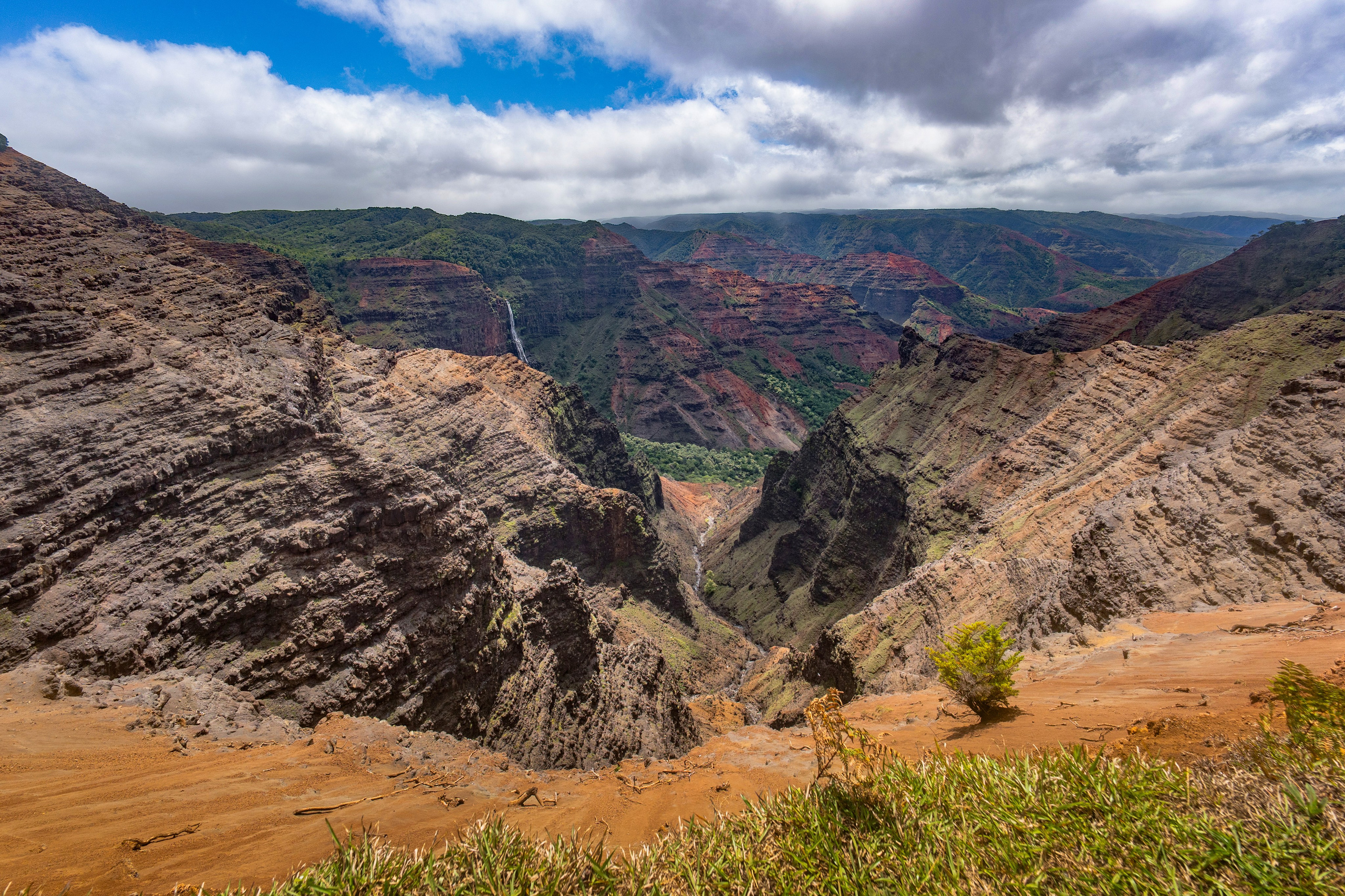 LANDSCAPES. Awards winning photographer in Kauai, Hawaii