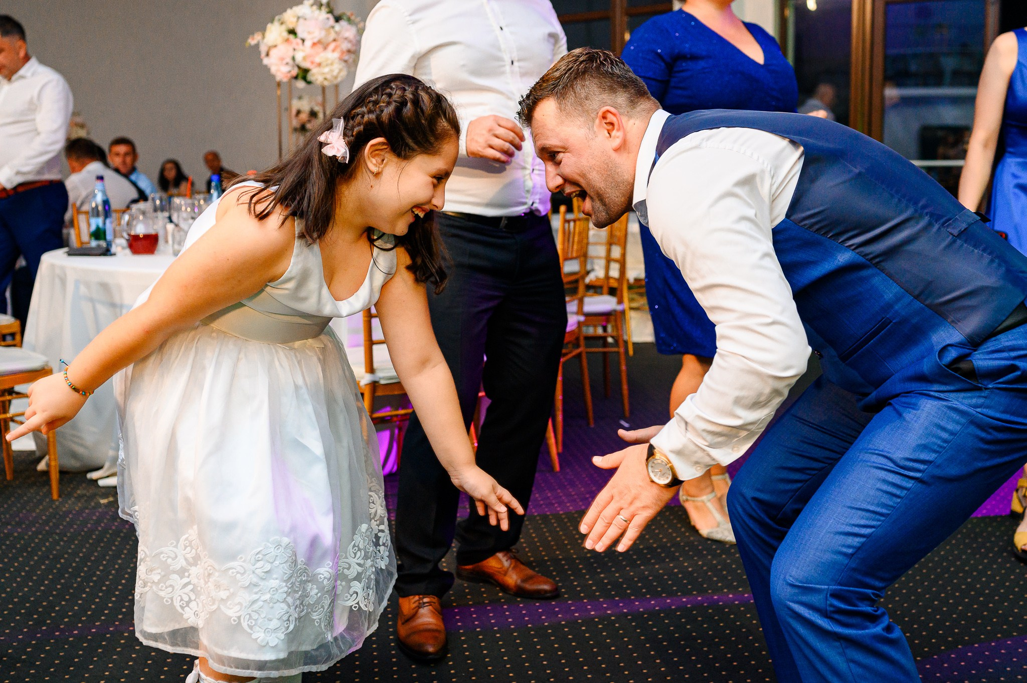 Carmen & Ciprian. Mugurel Olteanu Fotograf