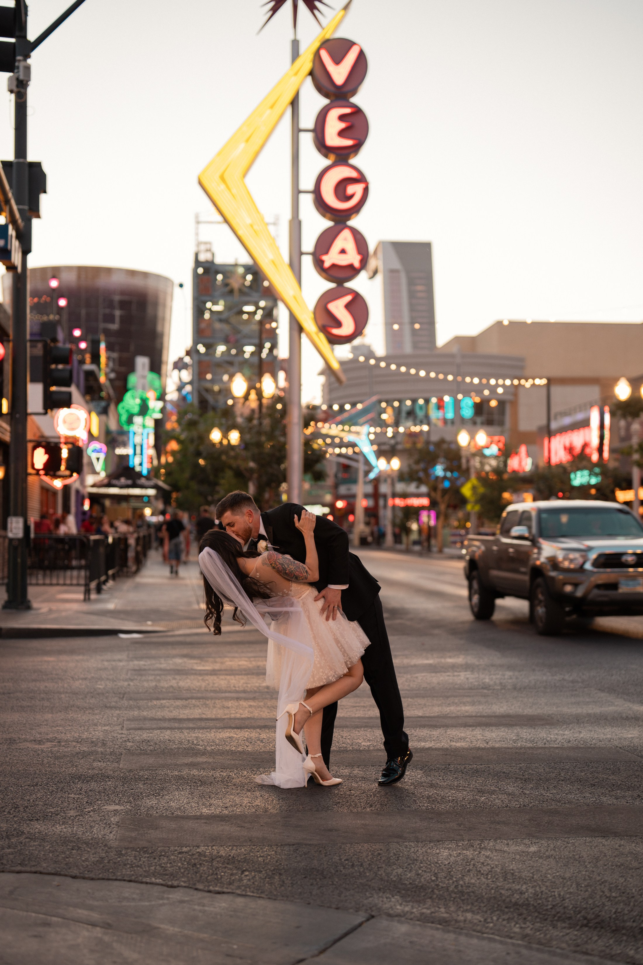 Darrien&Jabriel. Wedding & elopement photographer Viktoriya Kravtsov. Las Vegas