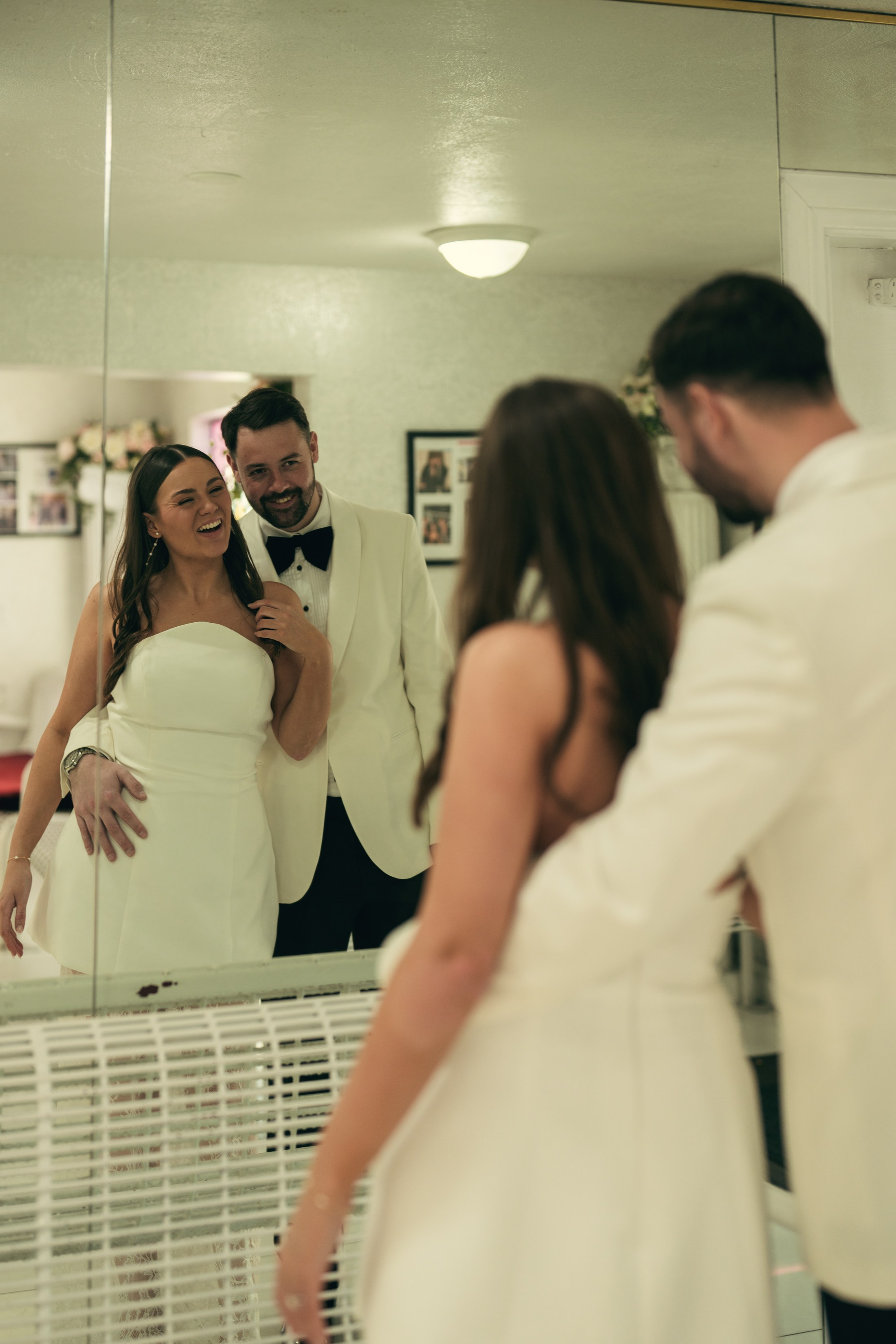 Lewis&Helana. Wedding & elopement photographer Viktoriya Kravtsov. Las Vegas