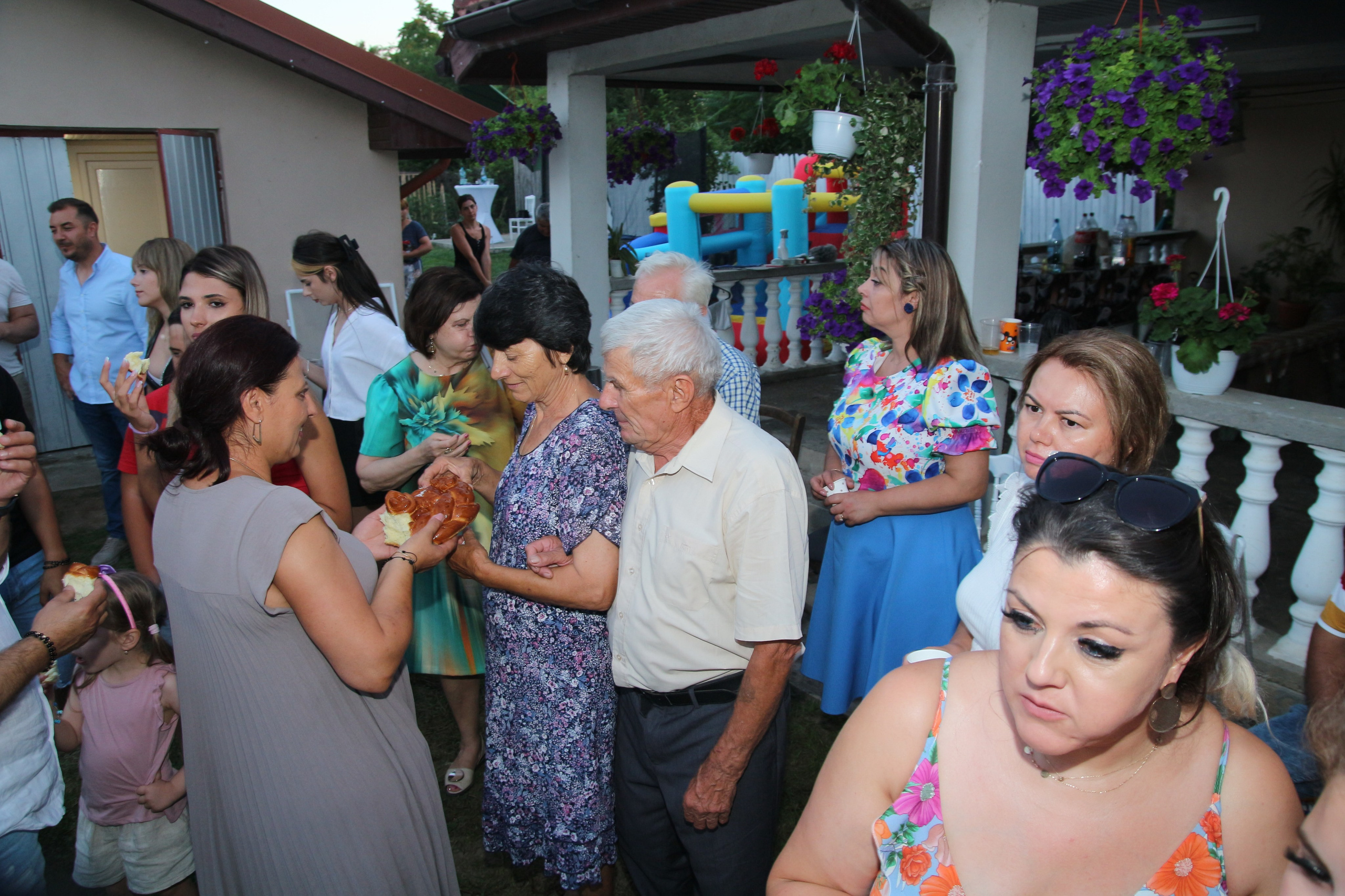 BYZO MEDIA. PETRU BYZO - family and children photographer in ROMANIA