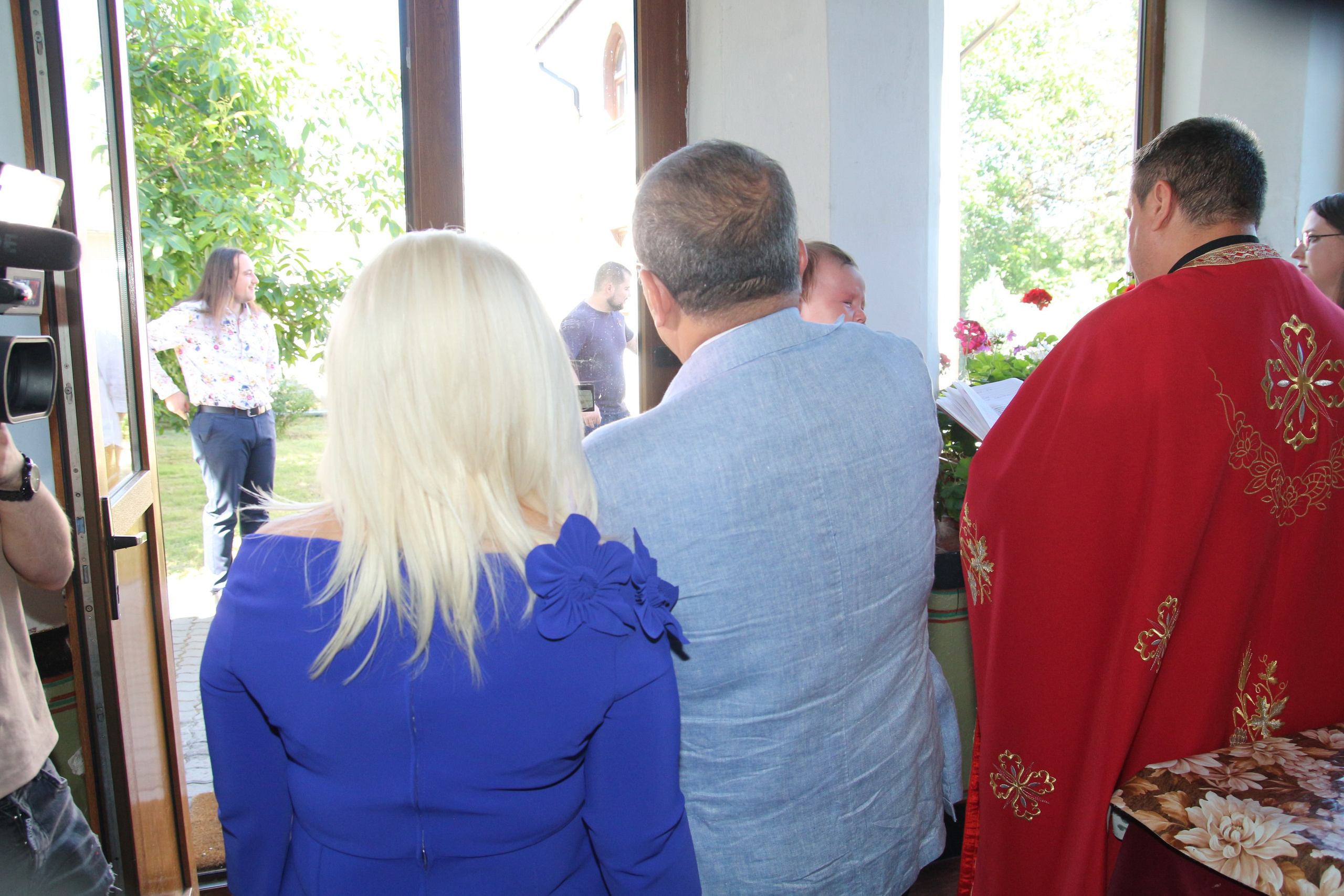 BYZO MEDIA. PETRU BYZO - family and children photographer in ROMANIA