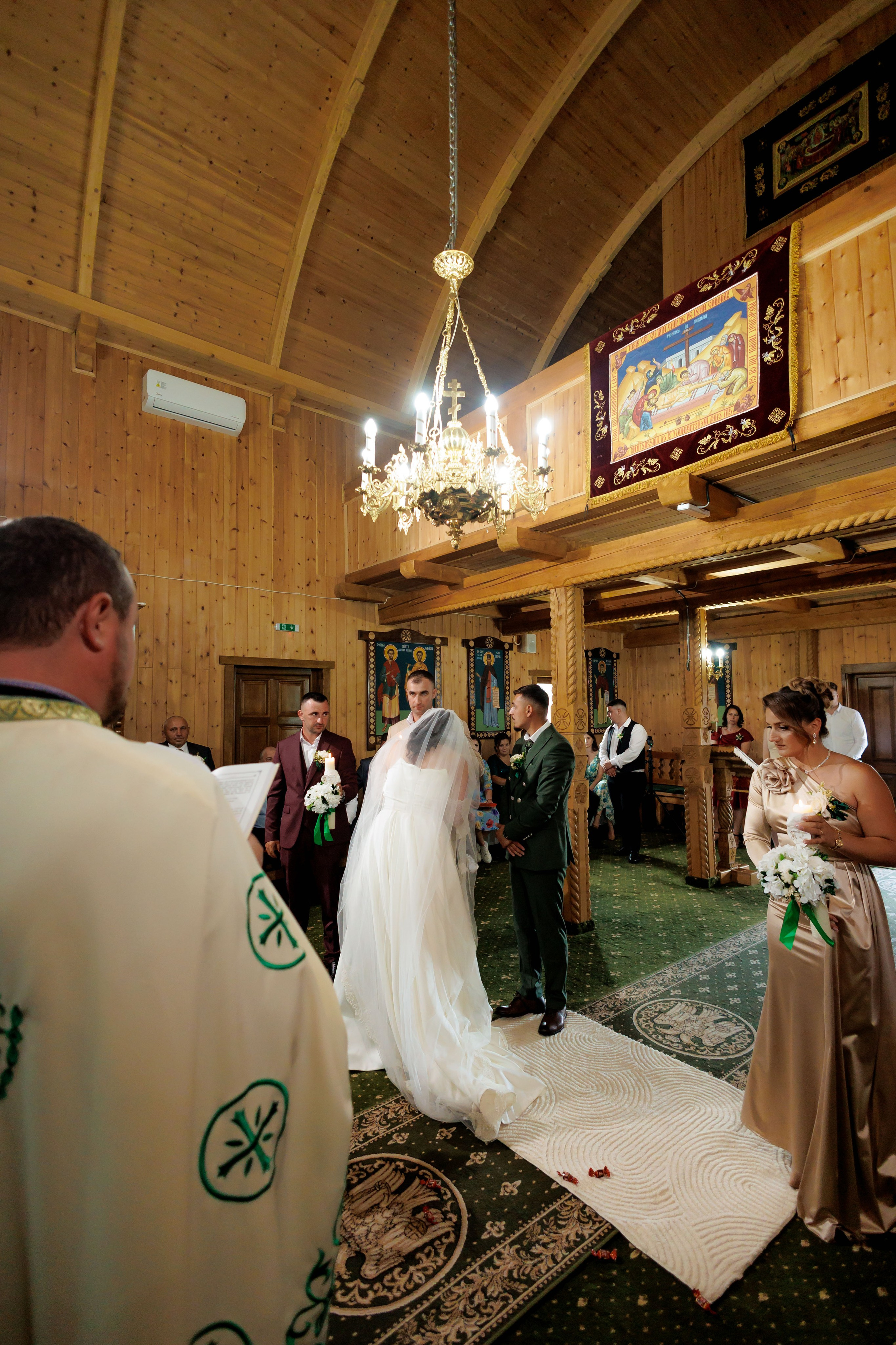 Nunta Nicoleta & Răzvan | Fotografie & Videografie Profesională. Servicii foto-video profesionale, pentru momente de neuitat