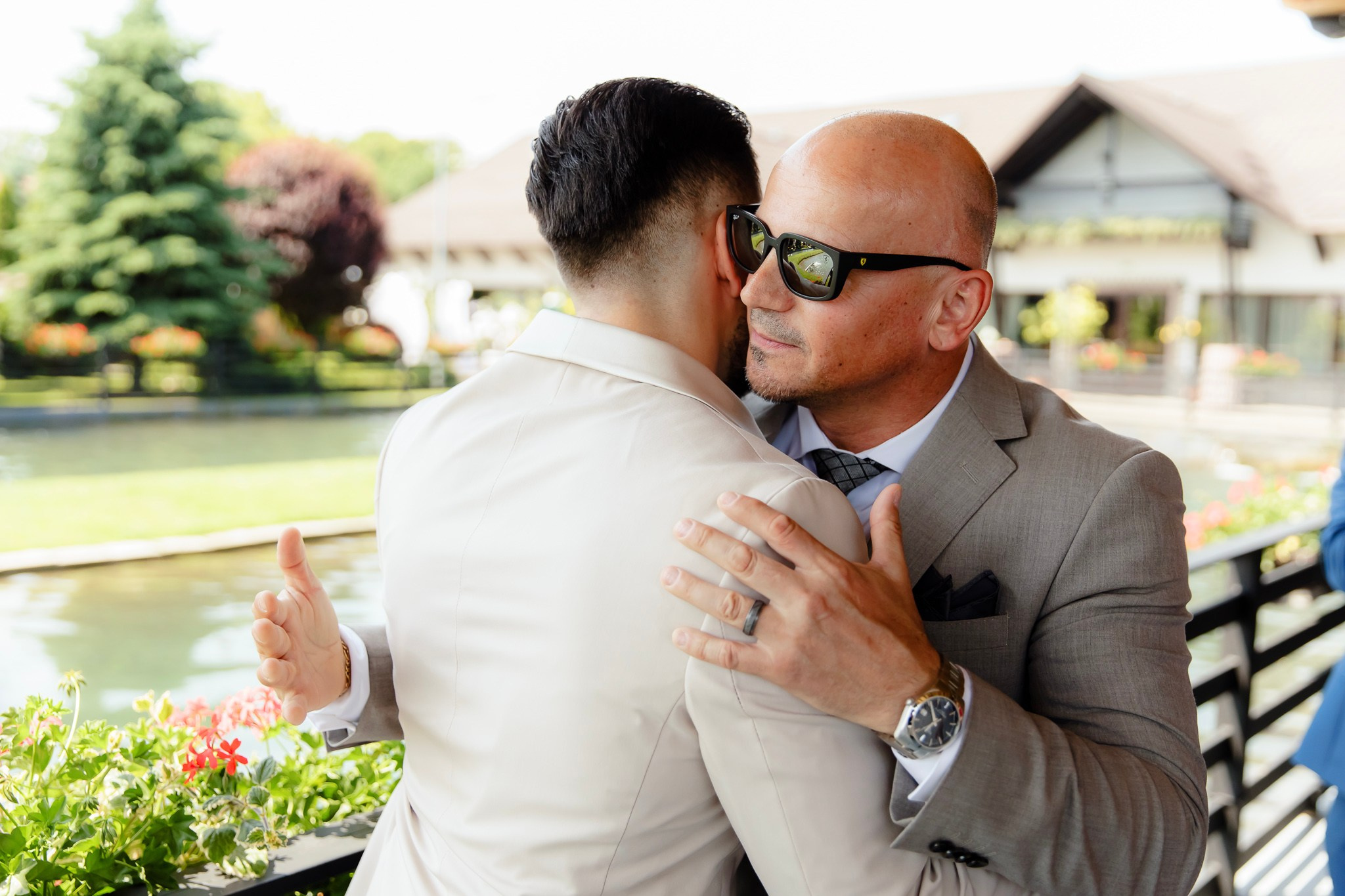 Ioana & Ionuț | Nuntă de poveste la Păstrăvăria Poiana din Mălini județul Suceava. Servicii foto-video profesionale, pentru momente de neuitat